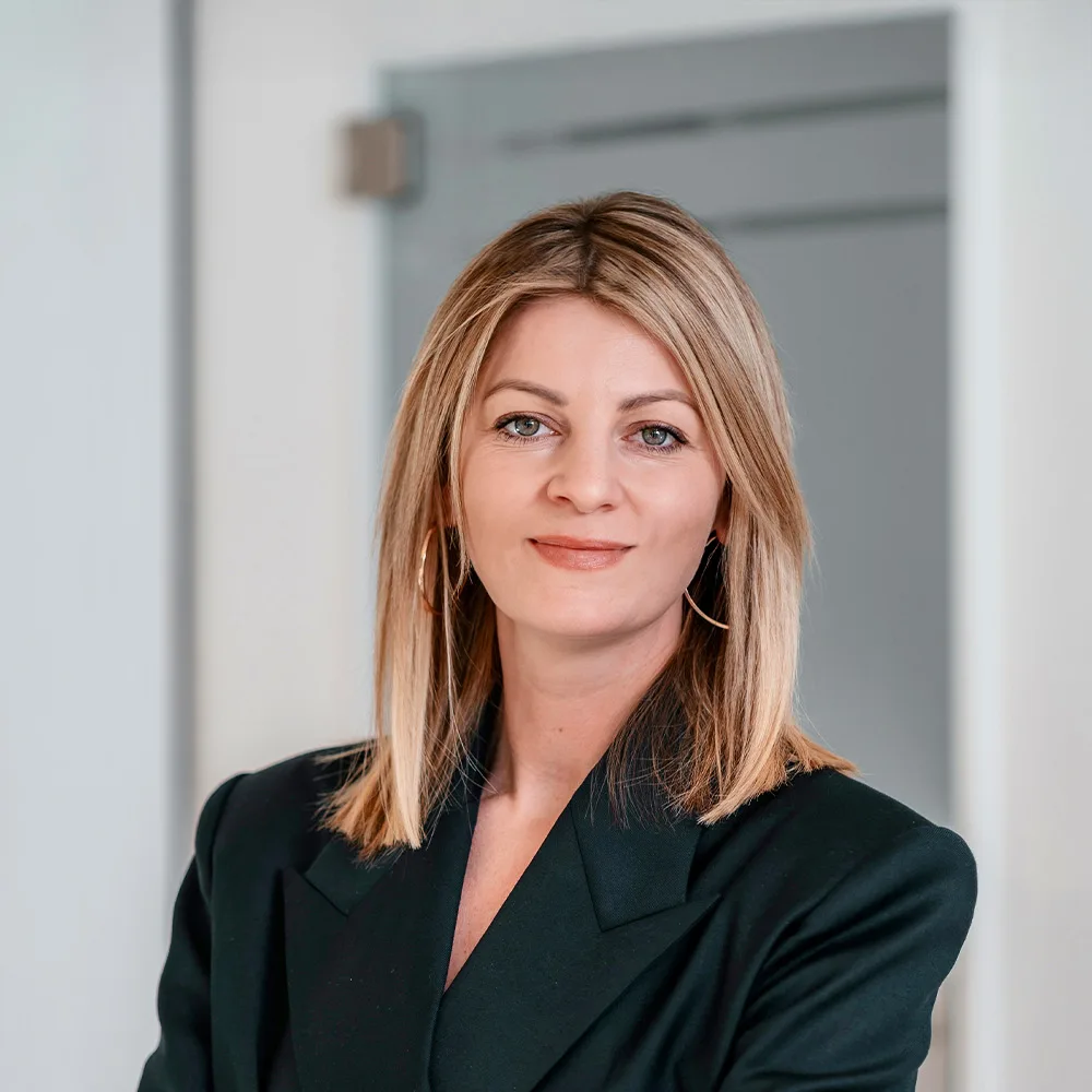 Nina Kuntz