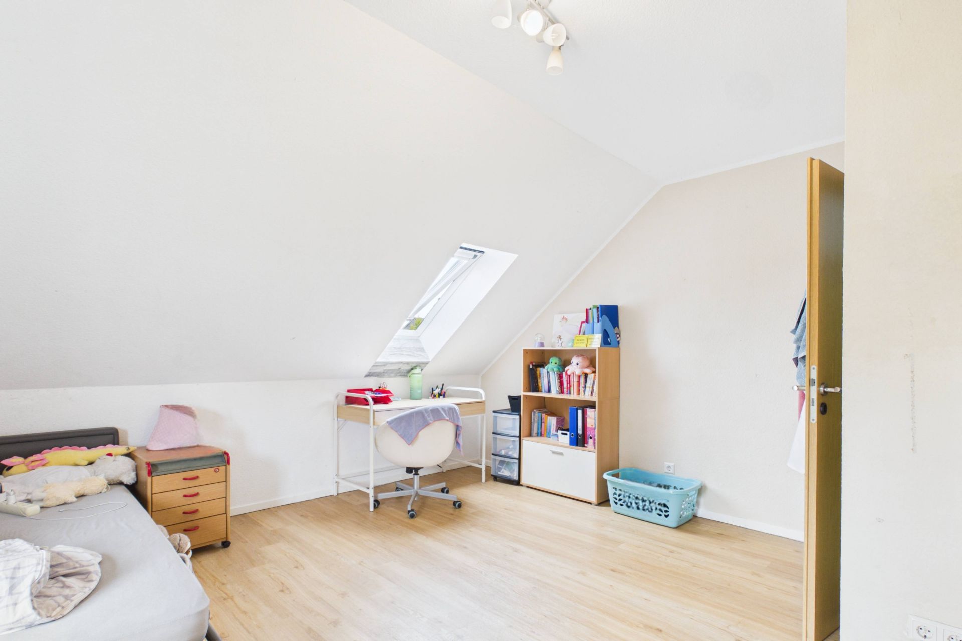 Schlafzimmer 2
