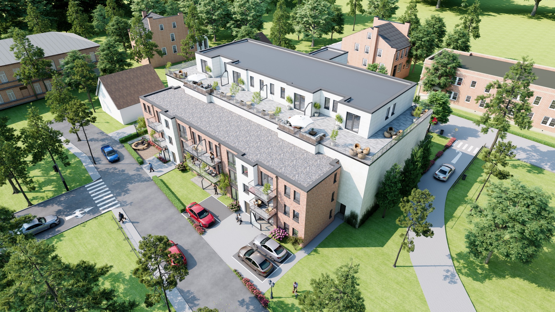 Mehrfamilienhaus mit Balkonen, Dachterrassen und geparkten Autos, umgeben von Bäumen.
