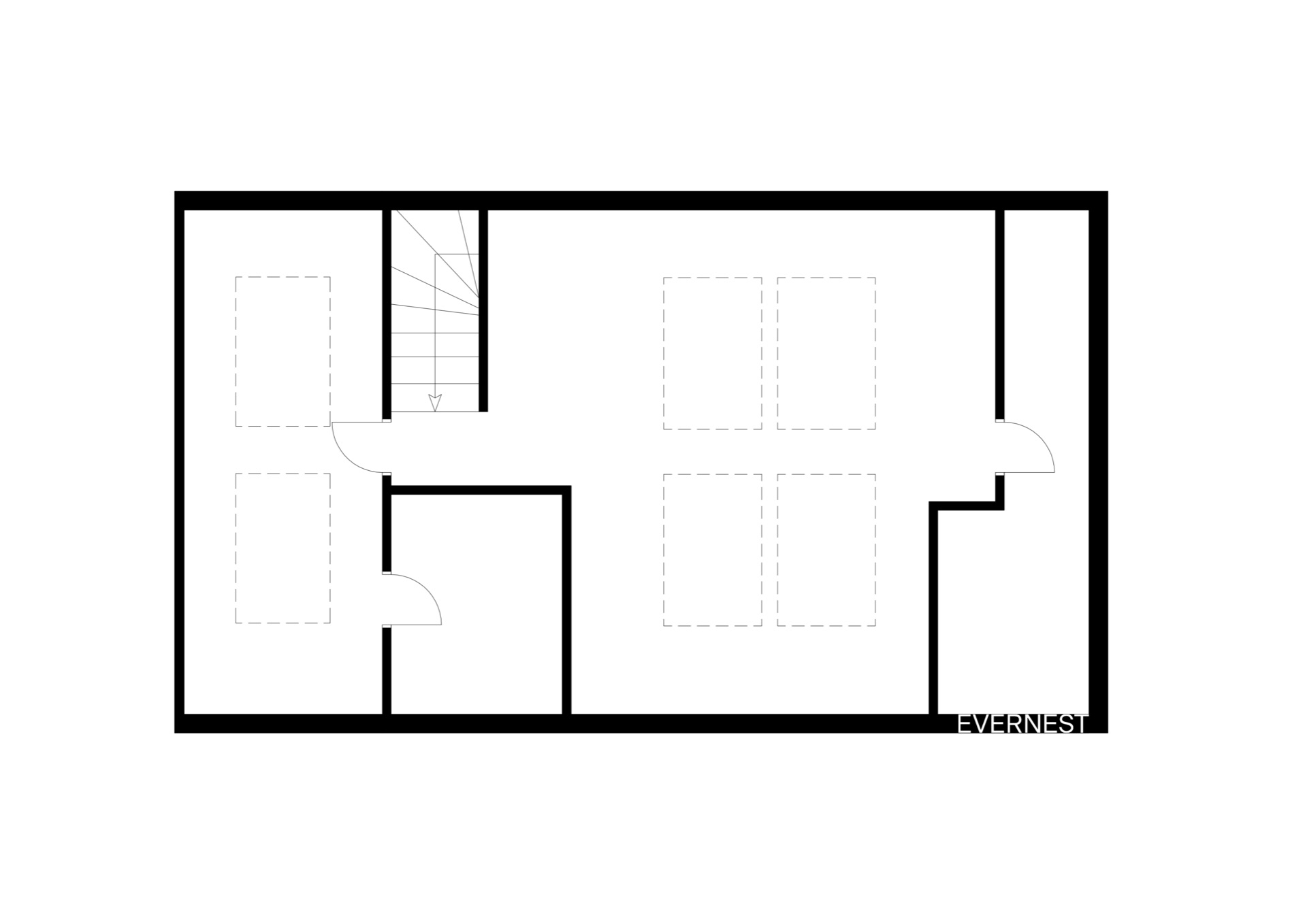 Grundriss mit mehreren Zimmern, Türen und Treppenhaus, rechteckiges Layout.