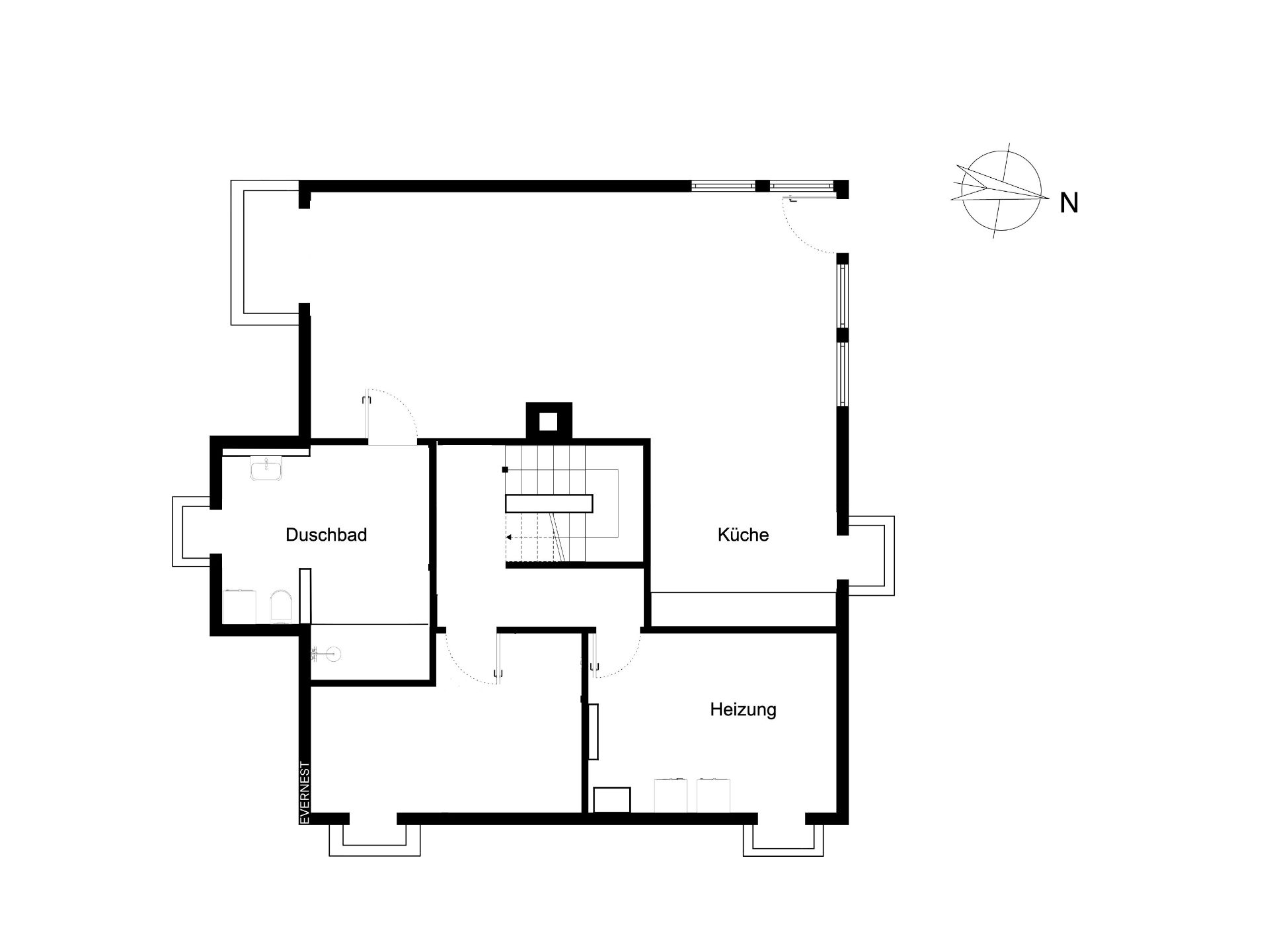 Grundriss mit Räumen: Duschbad, Küche und Heizung, eingezeichnete Türen und Fenster.