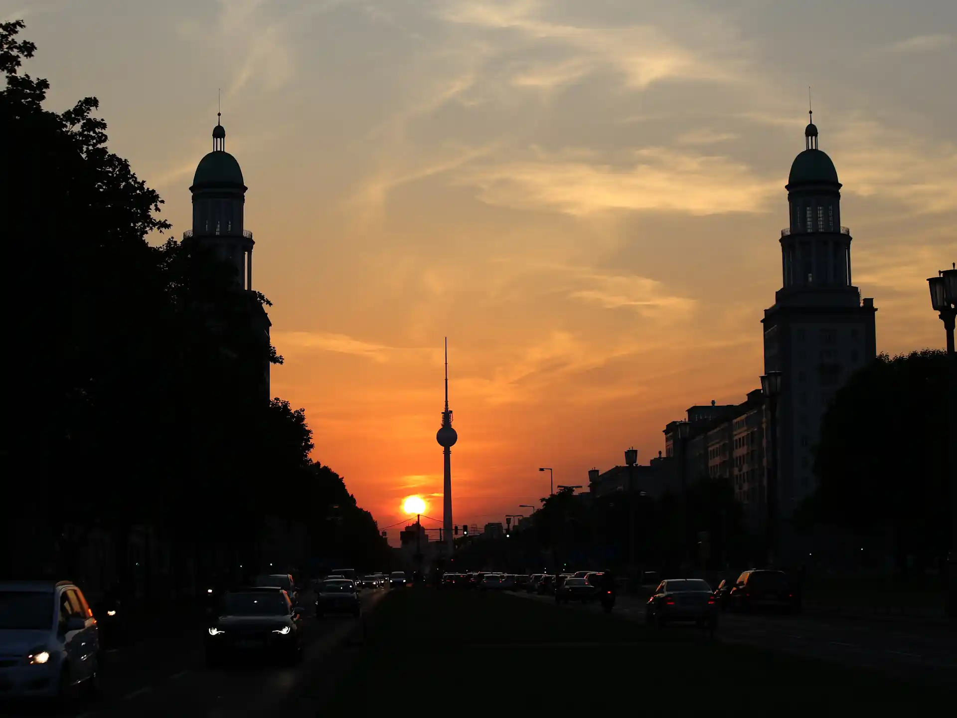 Berlin Friedrichshain Blick vom Frankfurter Tor, Copyright: Unsplash/Julia Weihe