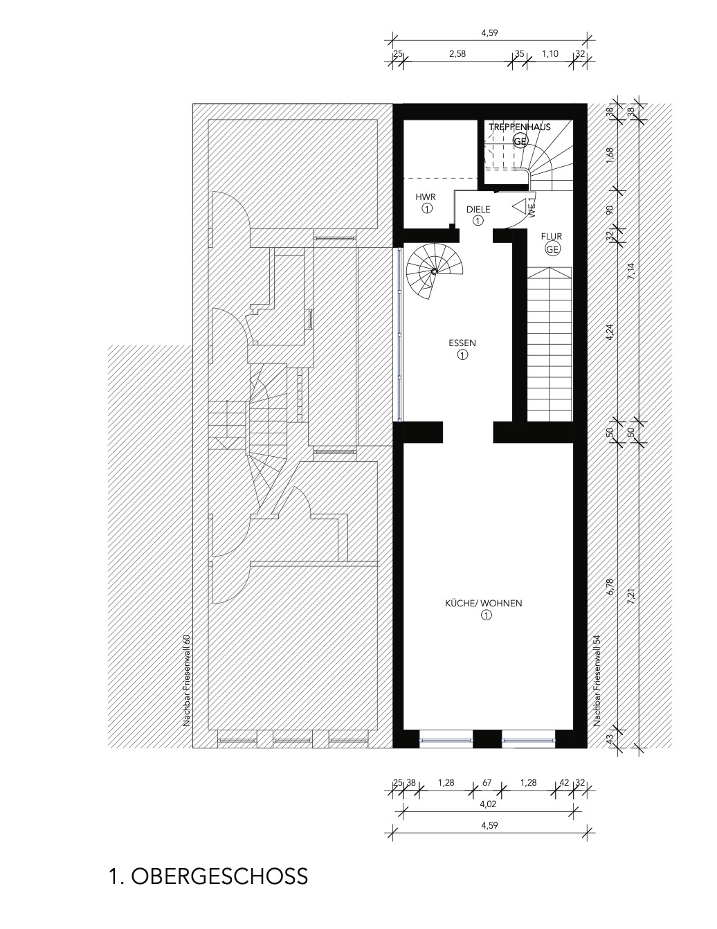 Grundriss eines Obergeschosses mit Küche, Wohnbereich, Essbereich und Treppenhaus.
