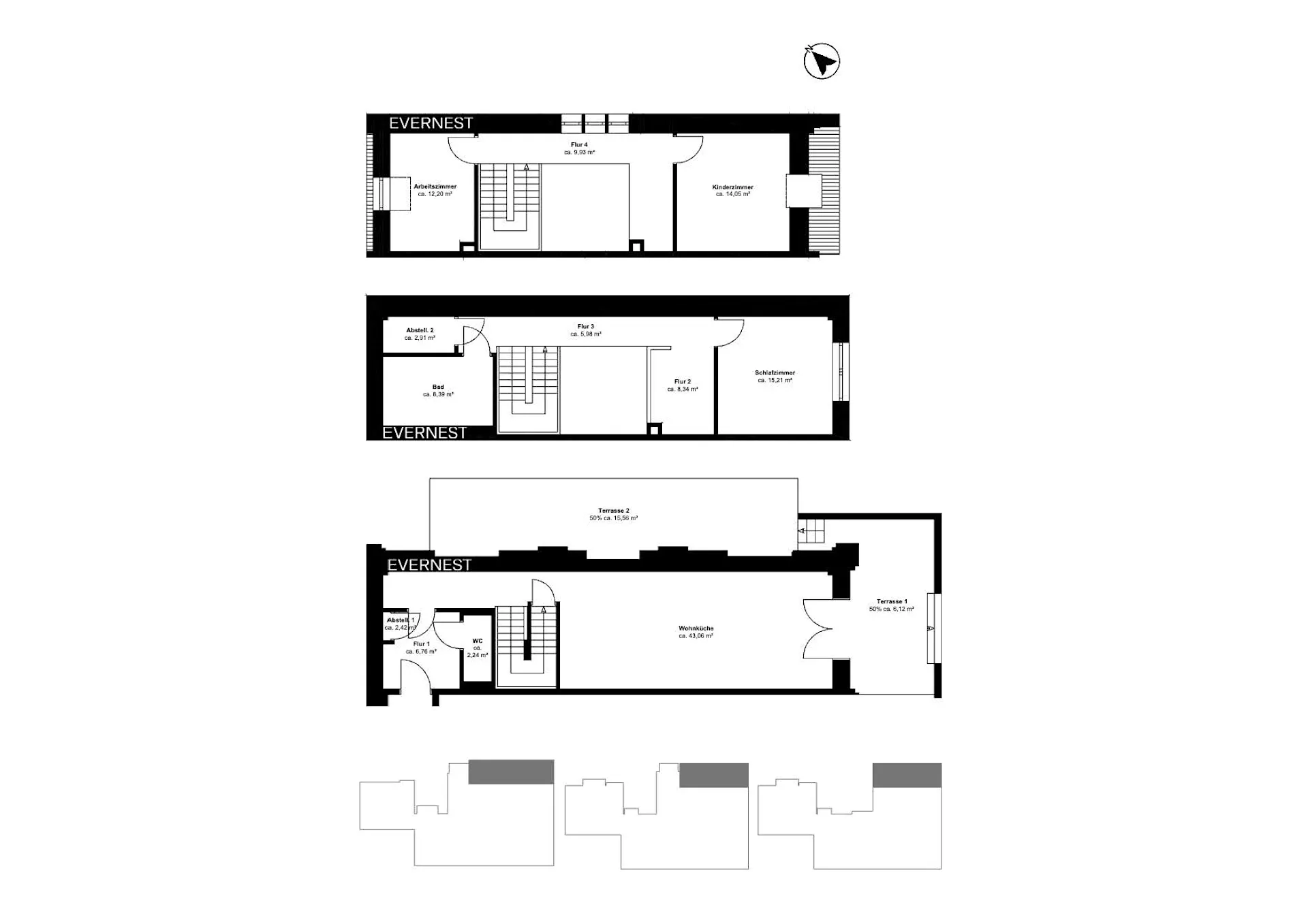 Grundriss mit drei Etagen, Zimmern, Bad, WC, Küche und zwei Terrassen.