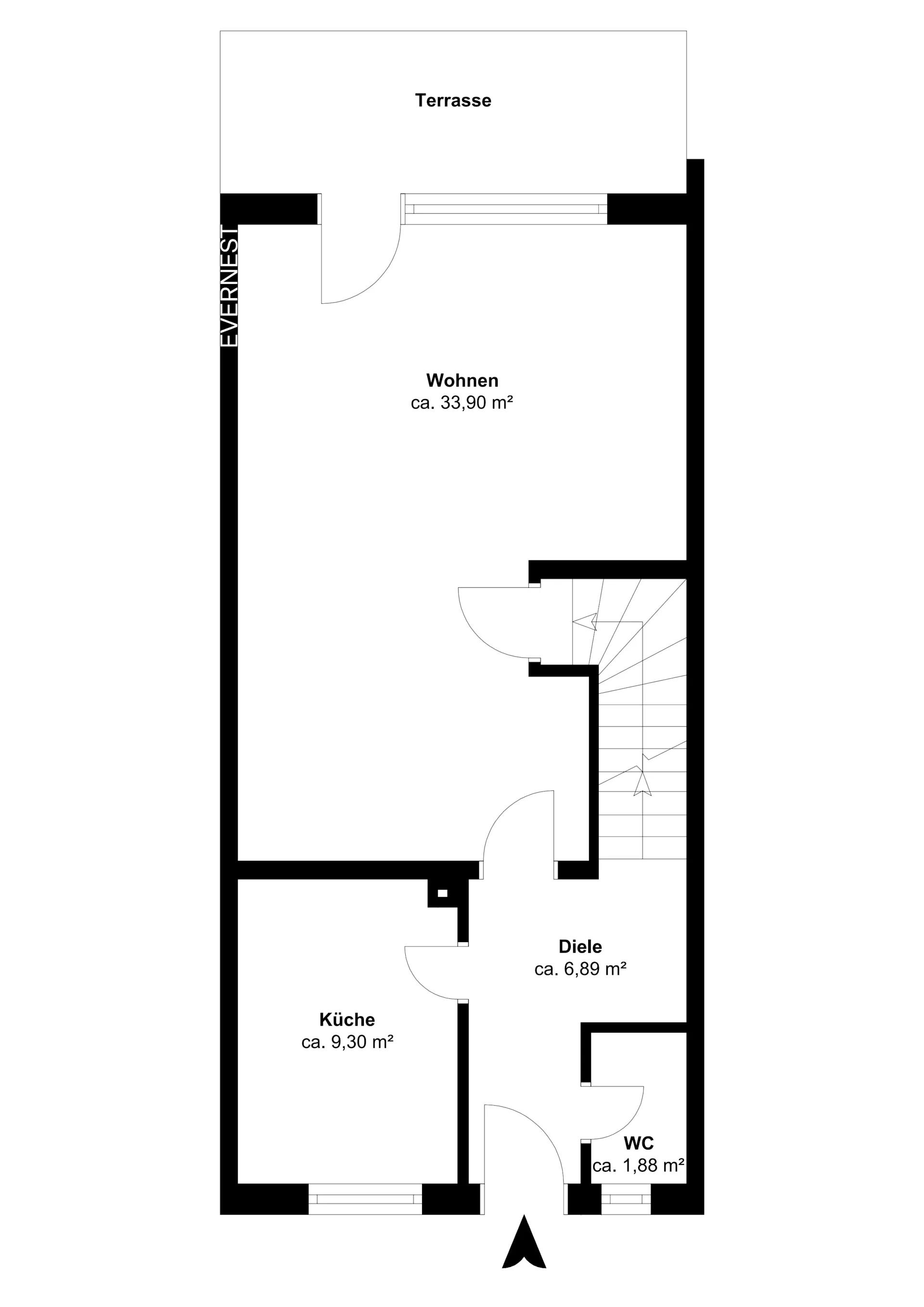 Grundriss mit Terrasse, Wohnzimmer, Küche, Diele, WC und Treppe.
