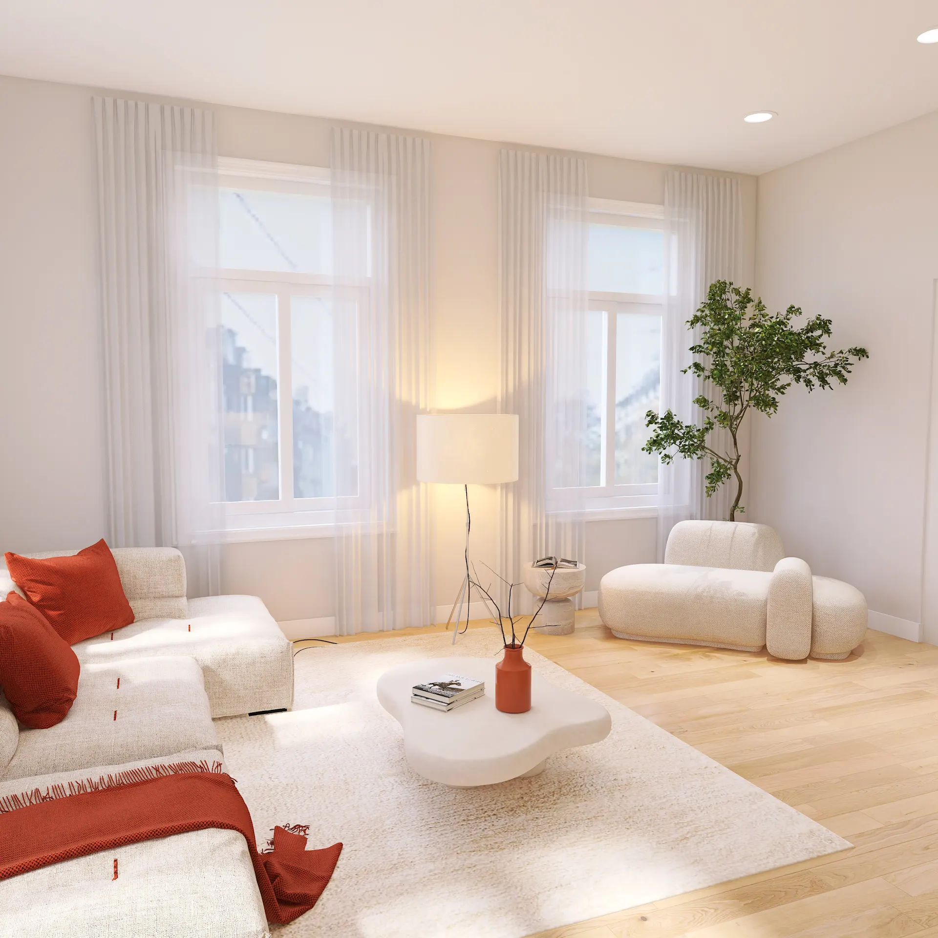 Helles Wohnzimmer mit beigem Sofa, roten Kissen, Teppich, Pflanze und Couchtisch.