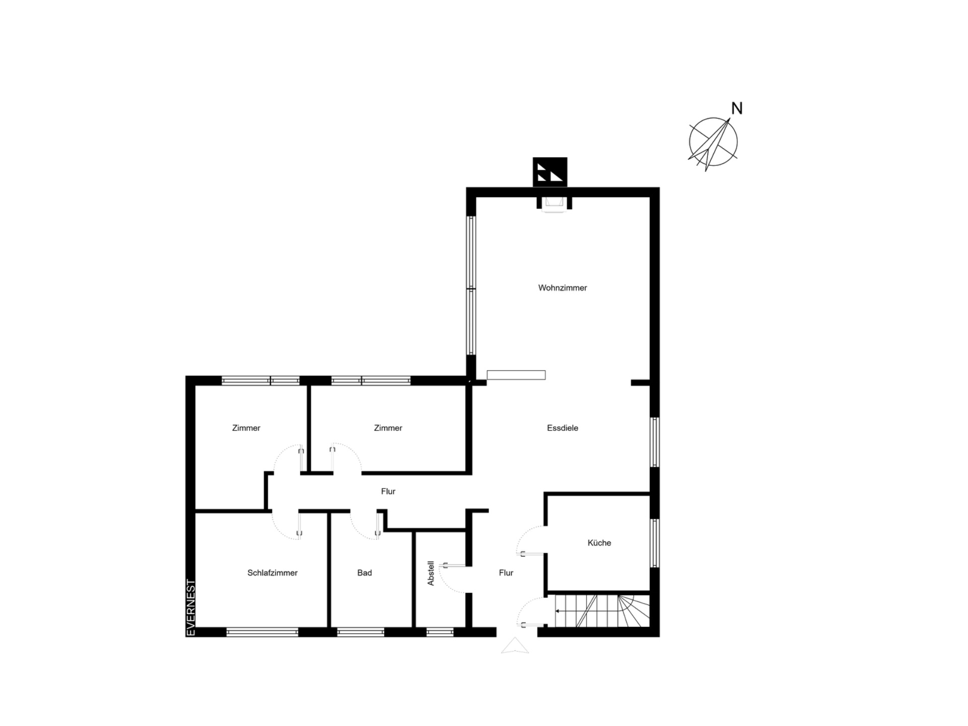 Grundriss mit Wohnzimmer, Küche, Essbereich, Schlafzimmer, zwei Zimmern, Bad und Fluren.