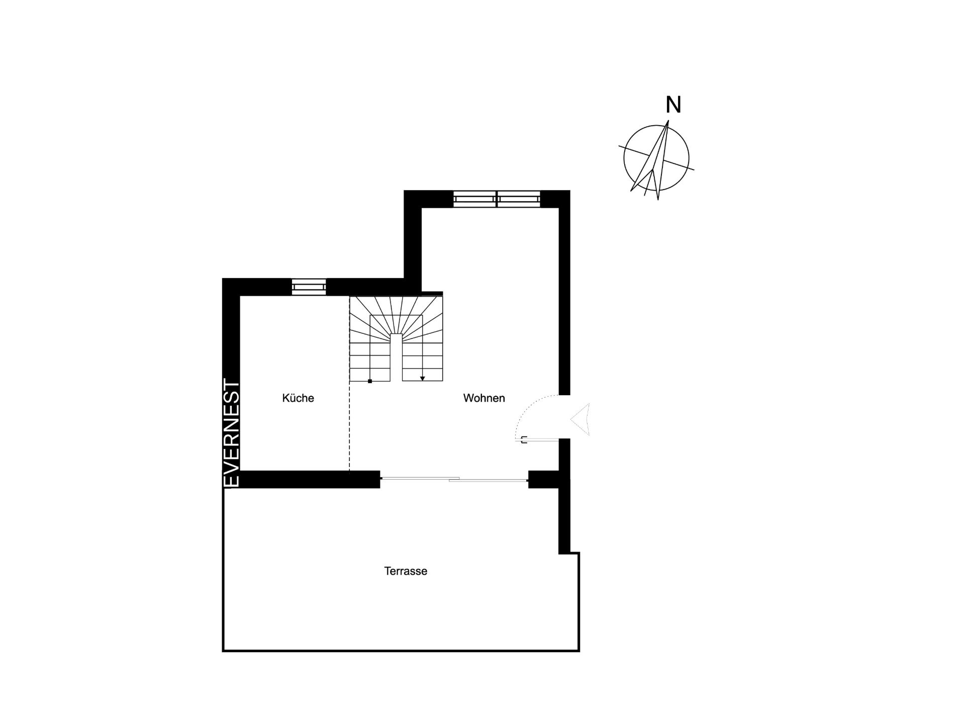Grundriss mit Küche, Wohnbereich, Treppe und Terrasse.