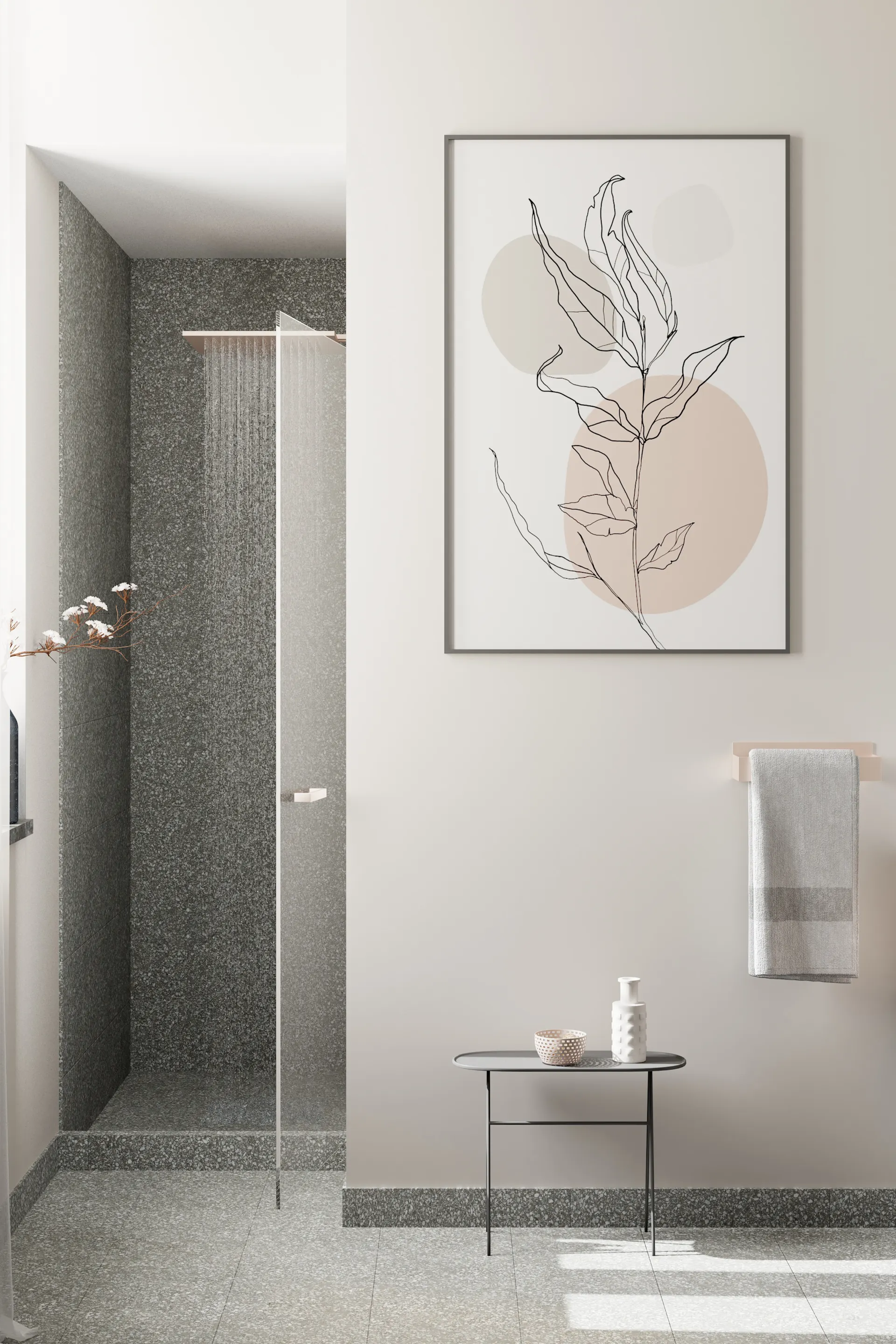 Modernes Badezimmer mit offener Dusche, Handtuch, kleinem Tisch und abstraktem Pflanzenbild an der Wand.