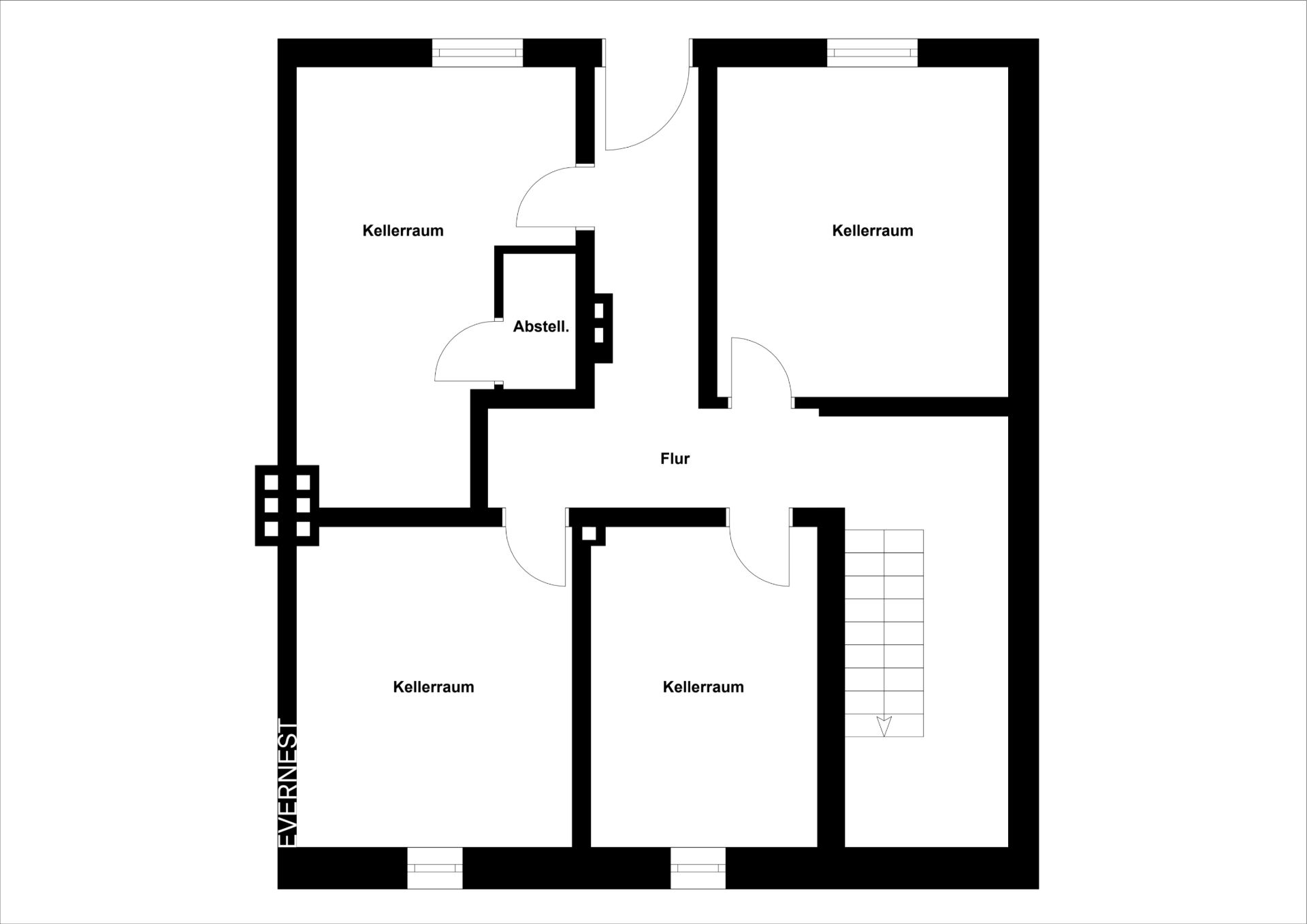 Grundriss eines Kellers mit mehreren Kellerräumen, Flur und Abstellraum.