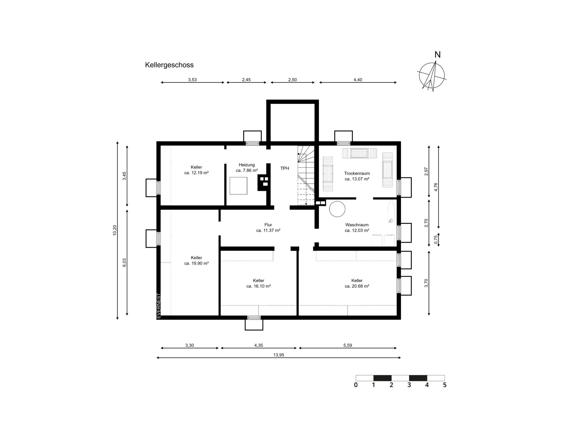 Grundriss des Kellers mit mehreren Räumen, darunter Keller, Heizung, Trockenraum und Waschküche.