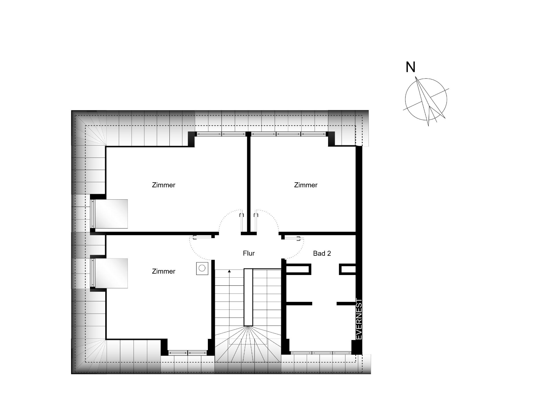Grundriss eines Obergeschosses mit drei Zimmern, Flur und Badezimmer.