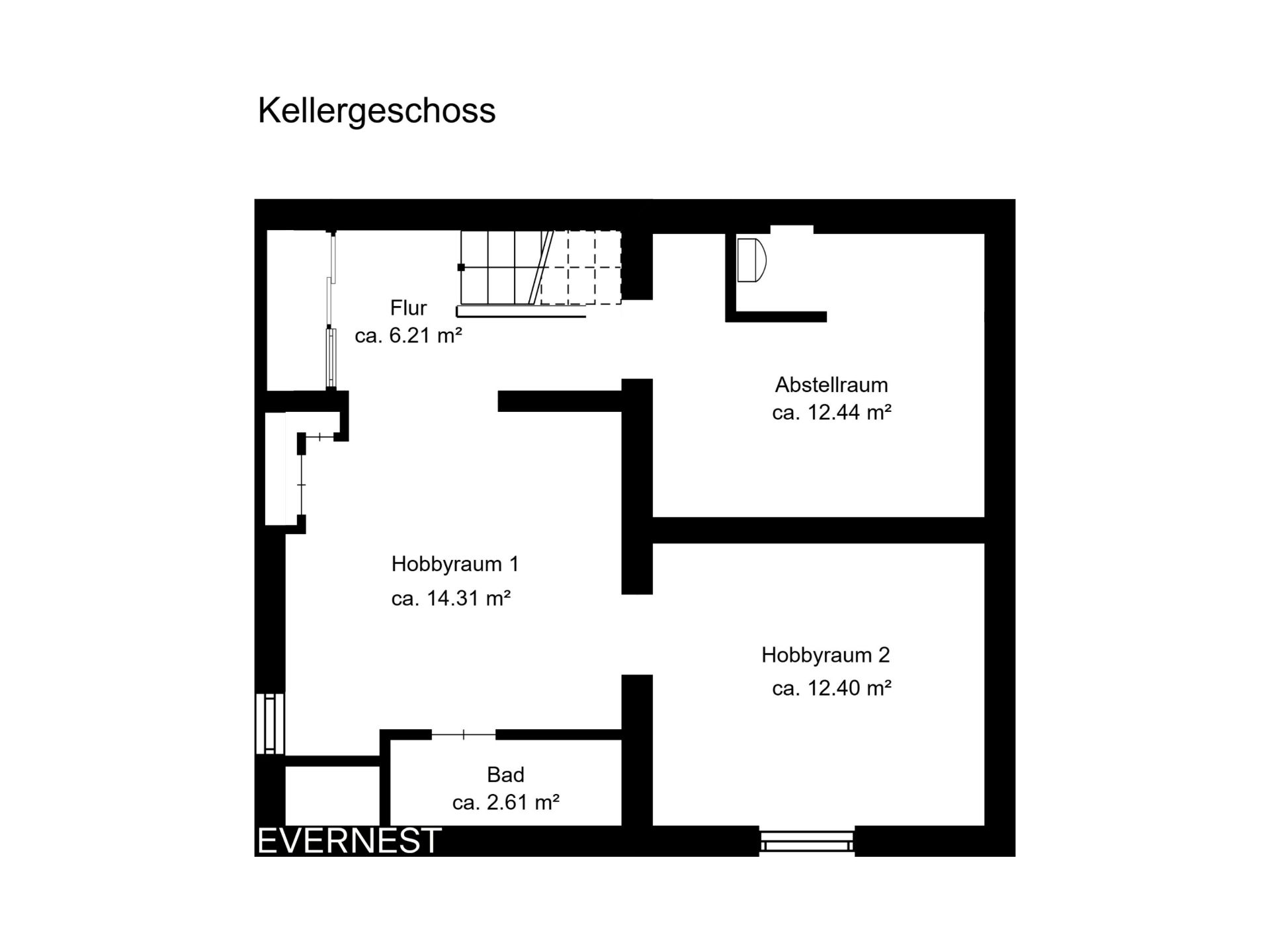 Grundriss des Kellergeschosses mit Flur, Bad, zwei Hobbyräumen und Abstellraum.