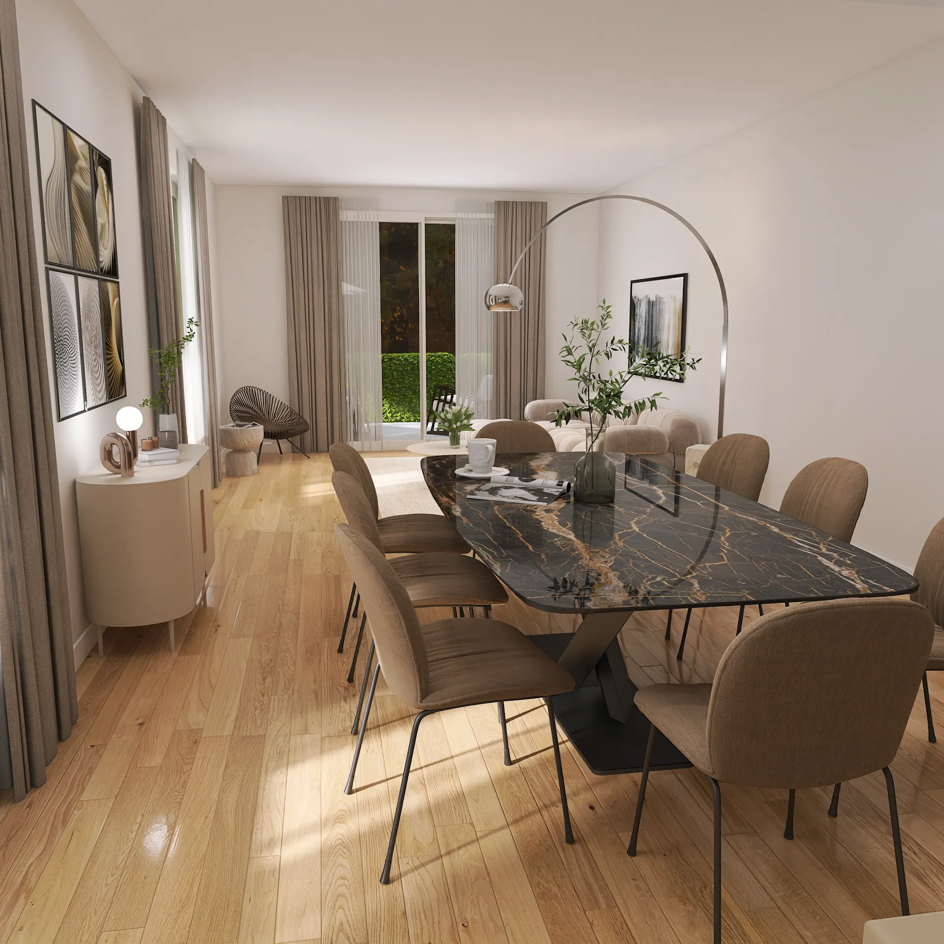 Esszimmer mit schwarzem Marmortisch, braunen Stühlen und großen Fenstern mit hellen Vorhängen.