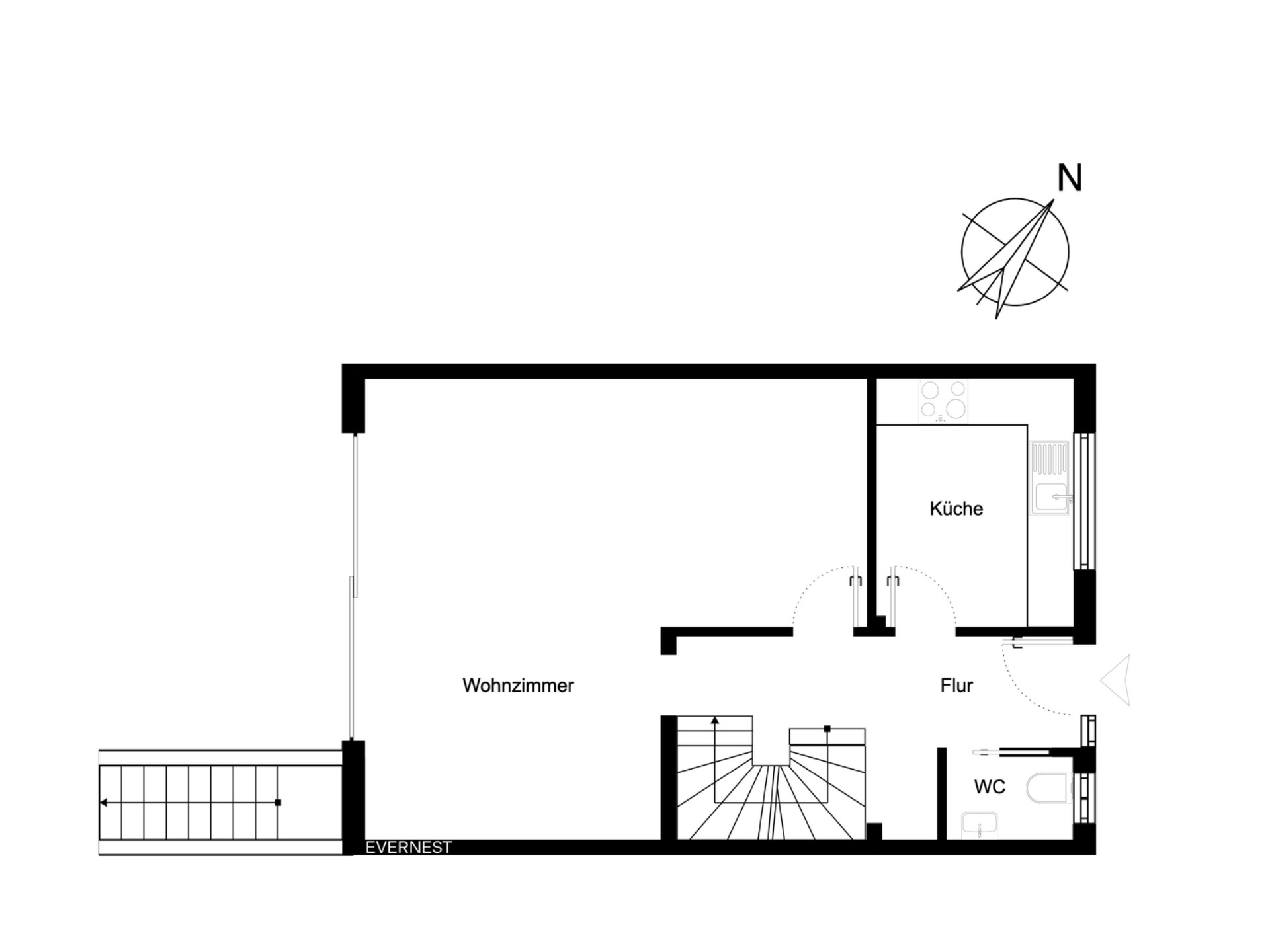 Grundriss einer Etage mit Wohnzimmer, Küche, Flur, WC und Treppenhaus.