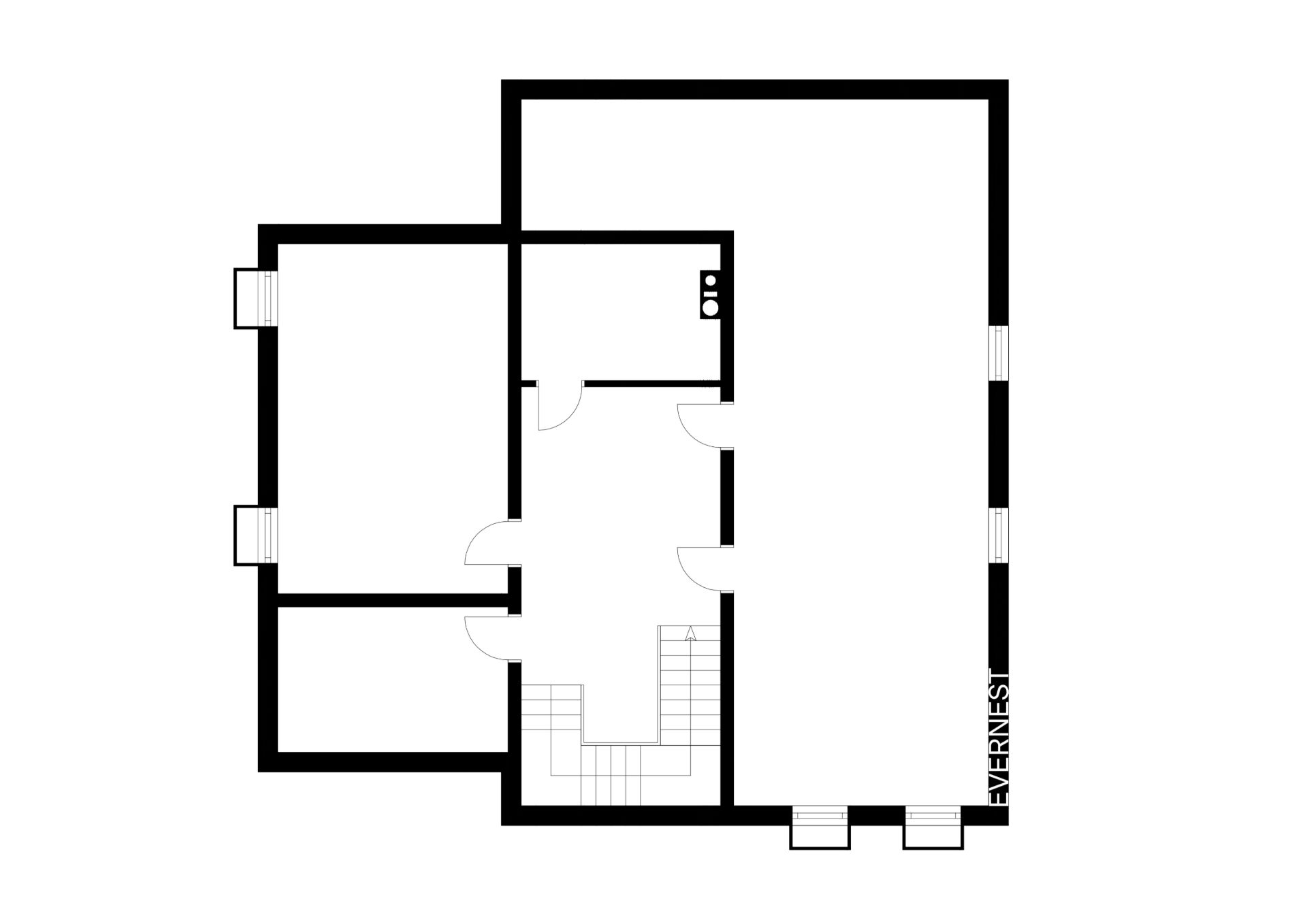 Schwarz-weißer Grundriss eines Wohnhauses mit mehreren Zimmern und Treppe.