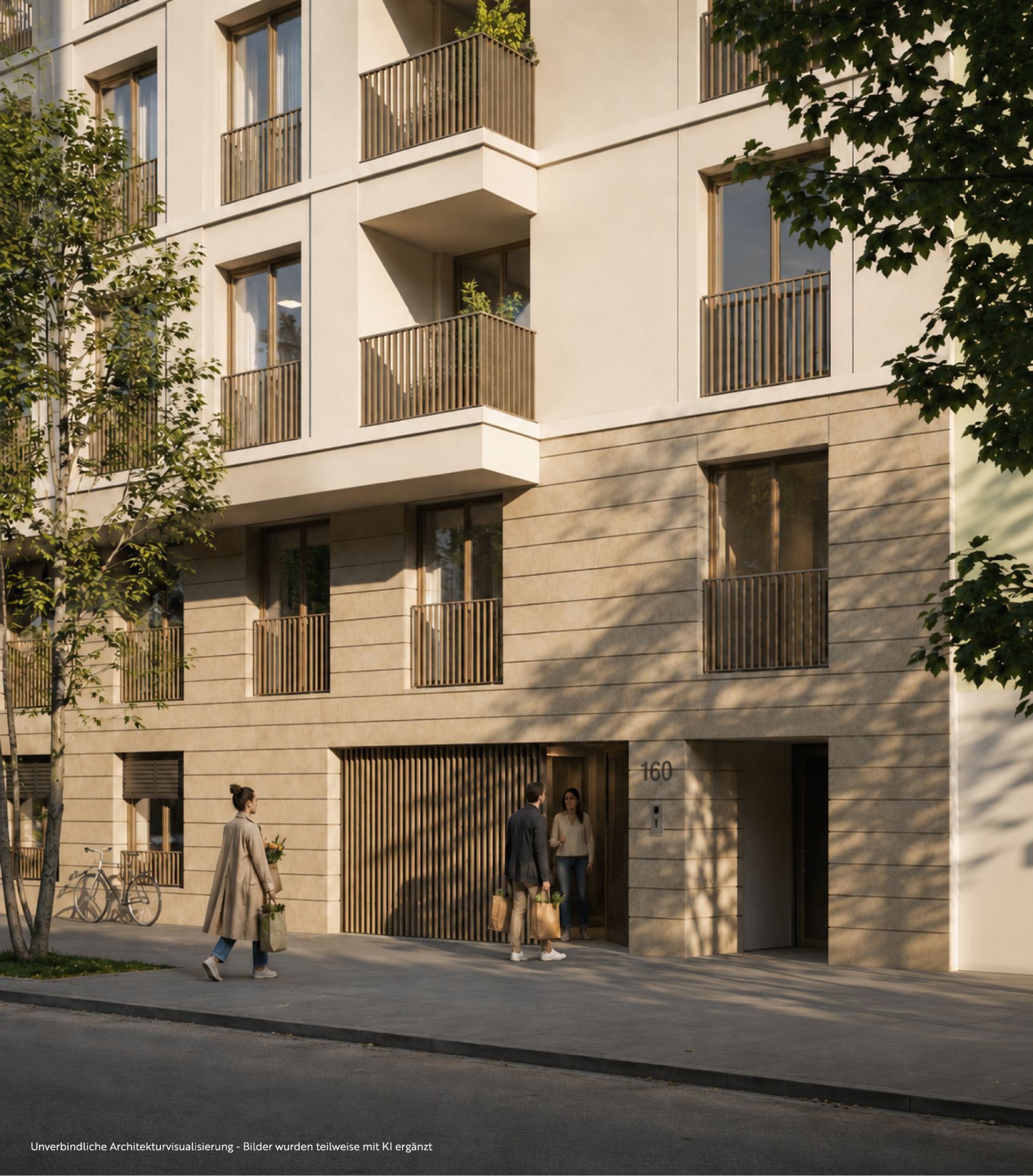 Moderne Wohnhausfassade mit Balkonen, Bäumen und zwei Personen am Eingang.