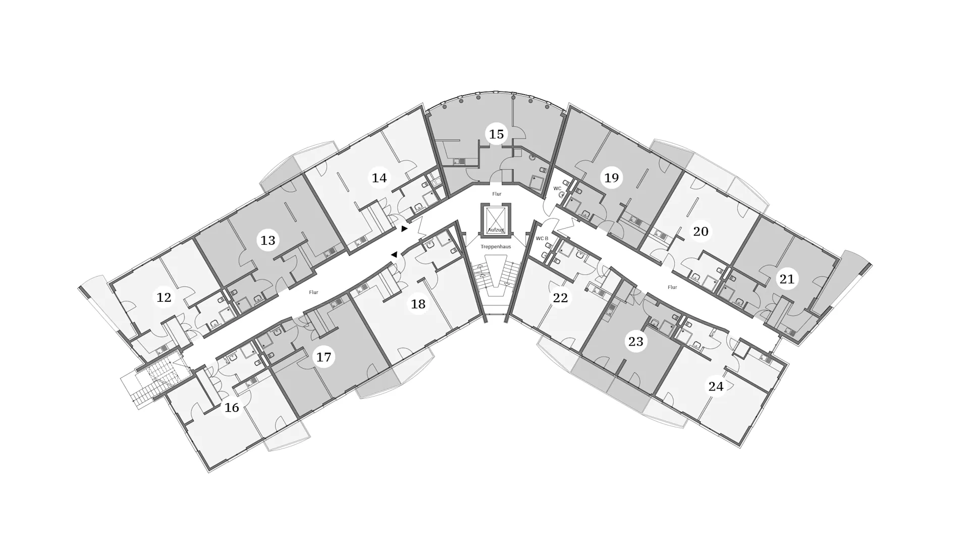 Grundriss eines Wohngebäudes mit nummerierten Wohnungen und zentralem Treppenhaus.