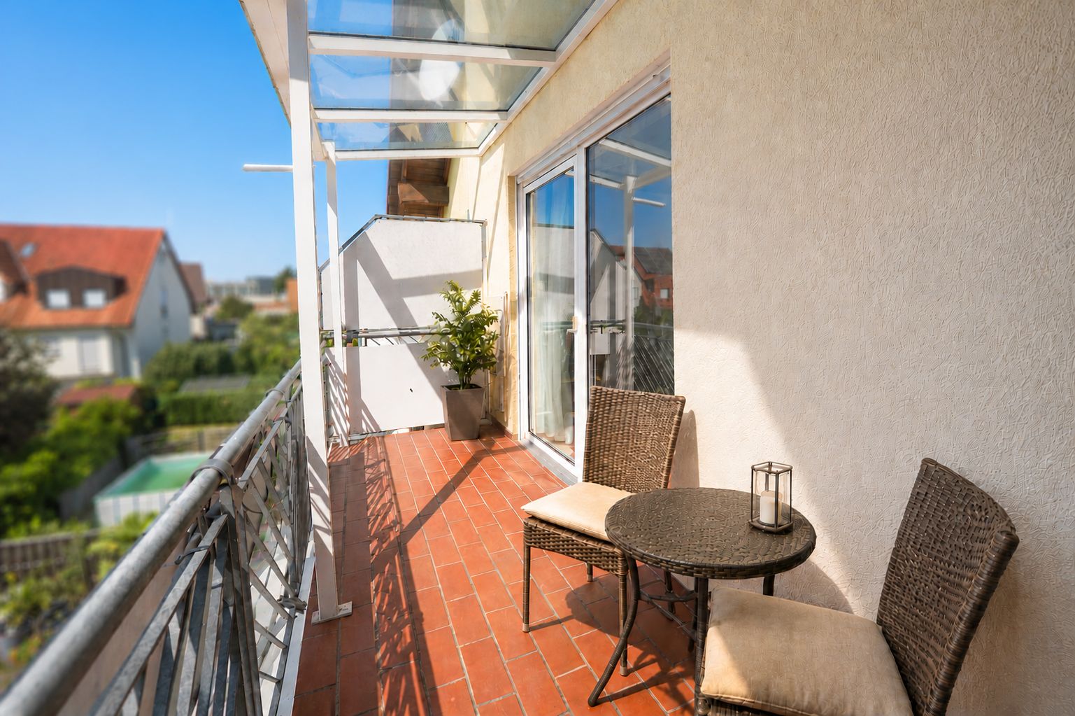 Balkon Schlafzimmer (2. OG)