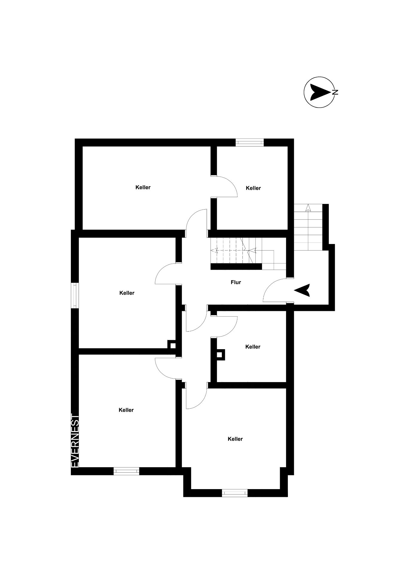 Grundriss mit mehreren Kellerräumen und Flur, Treppe rechts oben sichtbar.