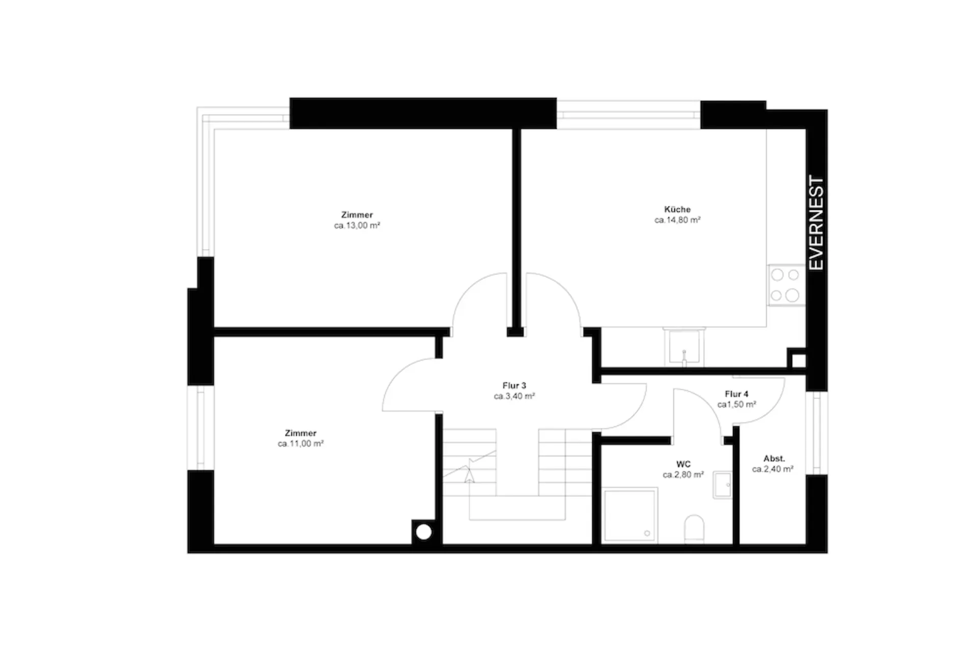 Schwarz-weißer Grundriss mit zwei Zimmern, Küche, WC, Abstellraum und Fluren.
