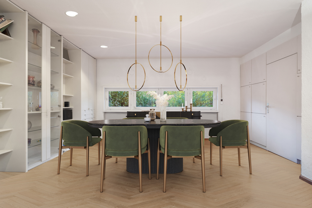 Esszimmer mit rundem Tisch, sechs grünen Stühlen und modernen Hängelampen, im Hintergrund ein Fenster.
