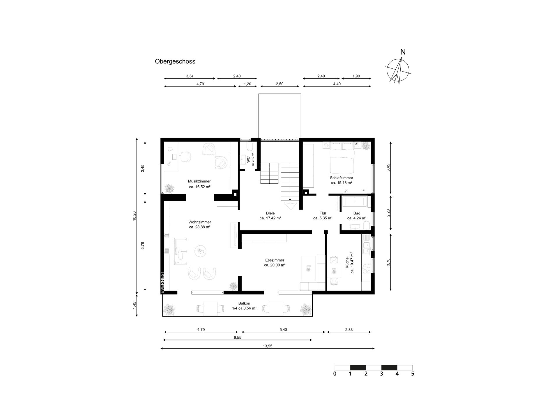 Grundriss eines Obergeschosses mit mehreren Zimmern, Balkon und Treppenhaus.