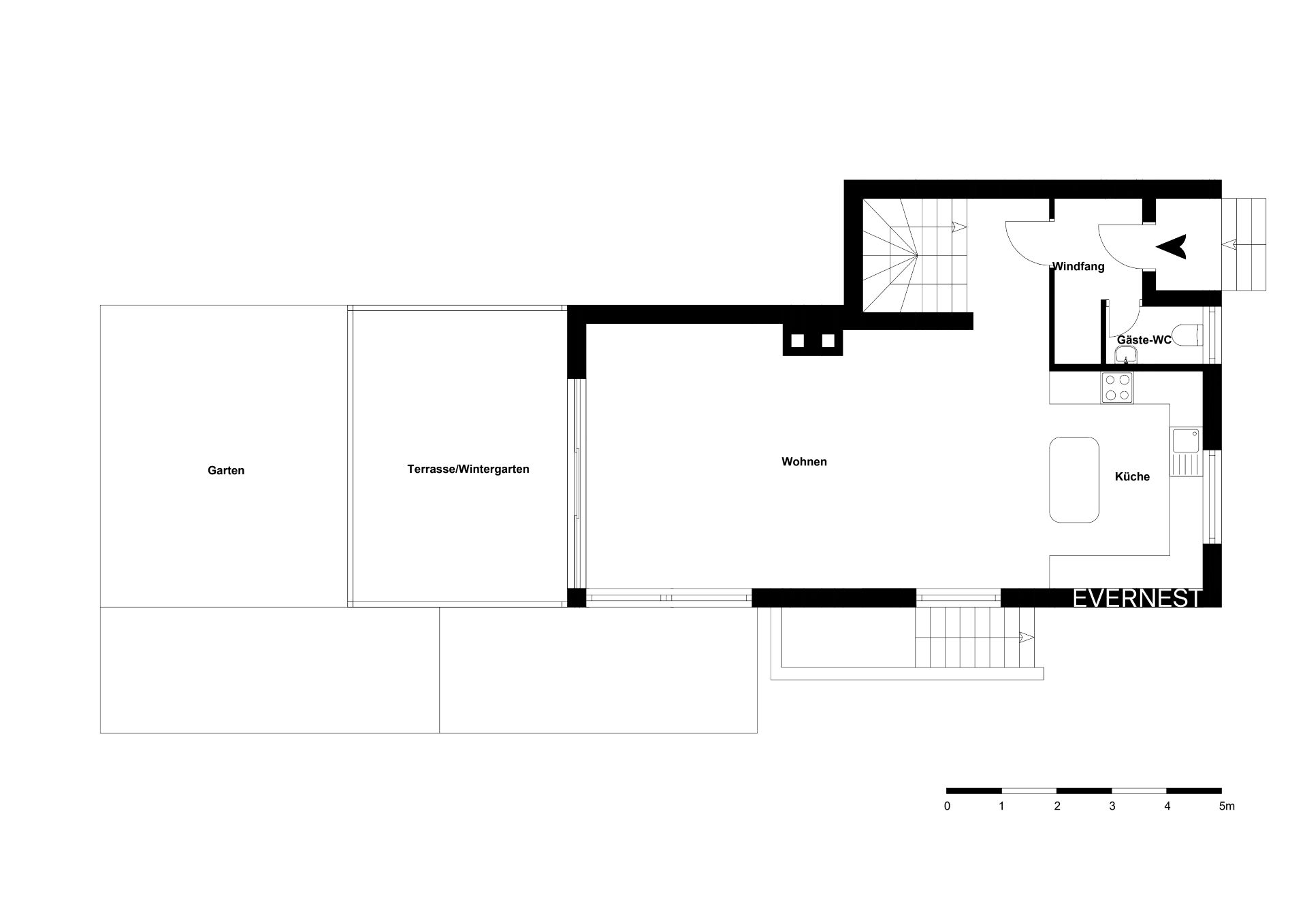 Grundriss zeigt Wohnzimmer, Küche, Gäste-WC, Windfang, Terrasse/Wintergarten und Garten.
