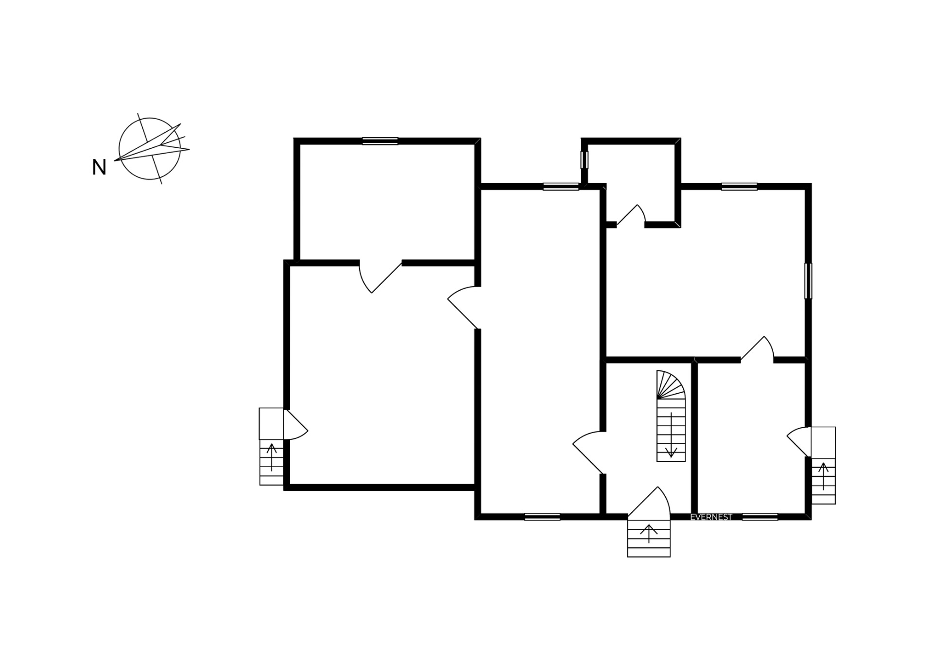 Schwarz-weißer Grundriss eines Wohnhauses mit mehreren Räumen und Treppen.