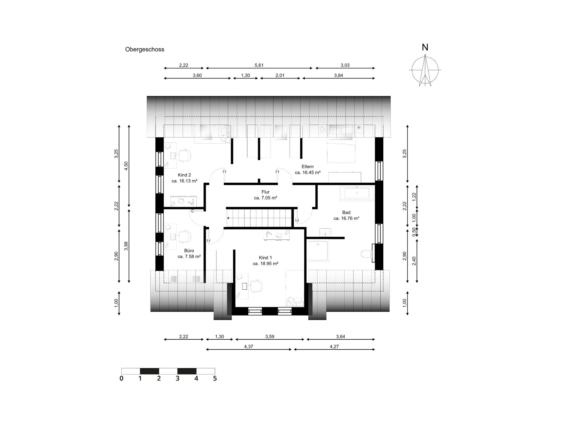 Grundriss eines Obergeschosses mit drei Schlafzimmern, Büro, Bad und Flur.
