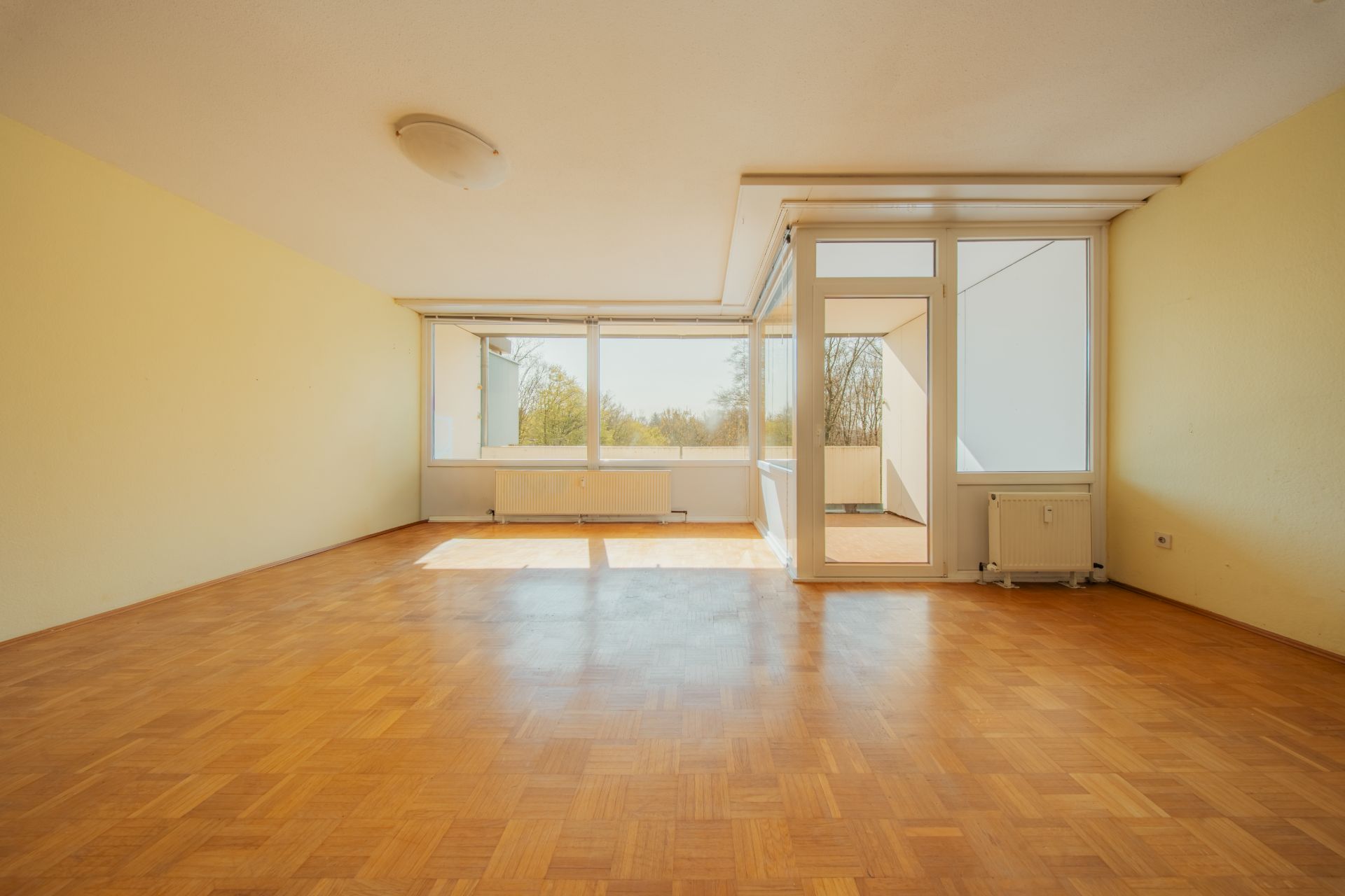 Barrierefreie Wohnung mit Loggia ins Grüne