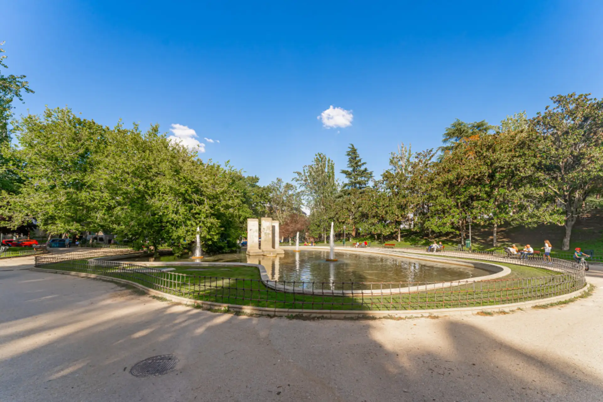 El Parque Berlín en Madrid, en el barrio de Ciudad Jardín en Chamartín