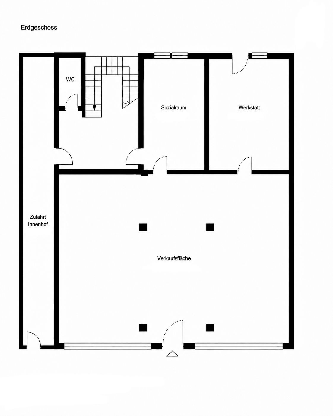 Grundriss des Erdgeschosses mit Verkaufsfläche, Werkstatt, Sozialraum, WC und Zufahrt.