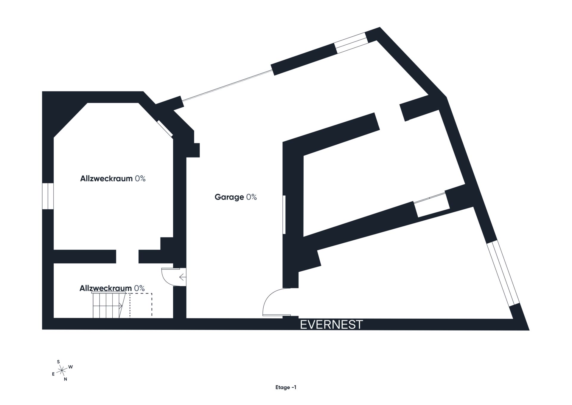 Grundriss mit zwei Allzweckräumen und einer Garage im Untergeschoss.