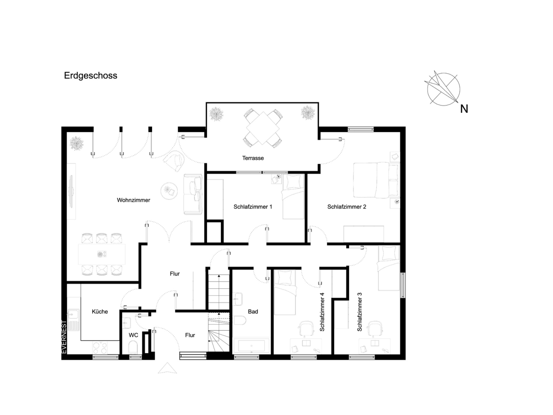 Grundriss des Erdgeschosses mit Wohnzimmer, Küche, vier Schlafzimmern, Bad, WC und Terrasse.