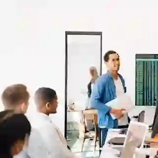 Engineer Bei der Arbeit Büro Team