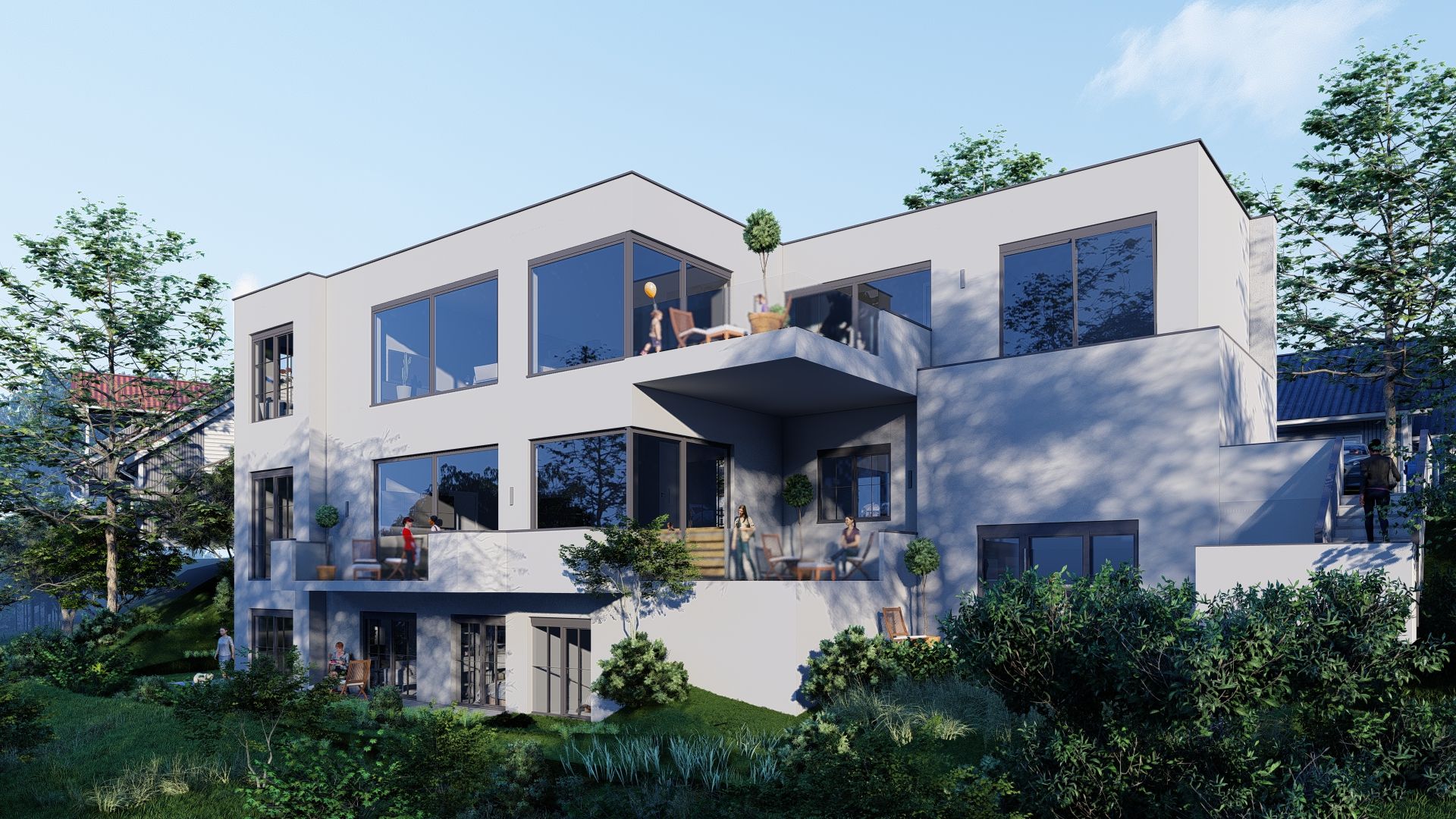 Modernes, weißes Wohngebäude mit großen Fenstern und mehreren Balkonen im Grünen.