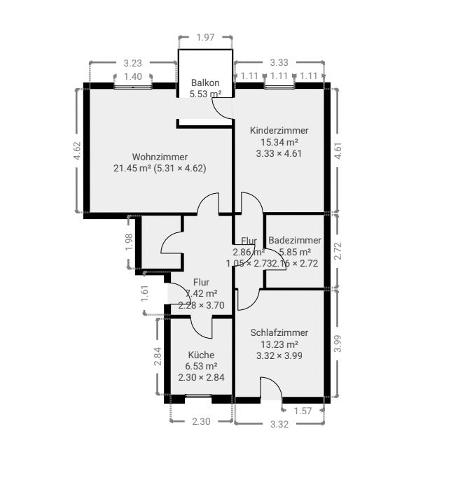 Grundriss einer Wohnung mit Wohnzimmer, Schlafzimmer, Kinderzimmer, Küche, Bad, Flur und Balkon.