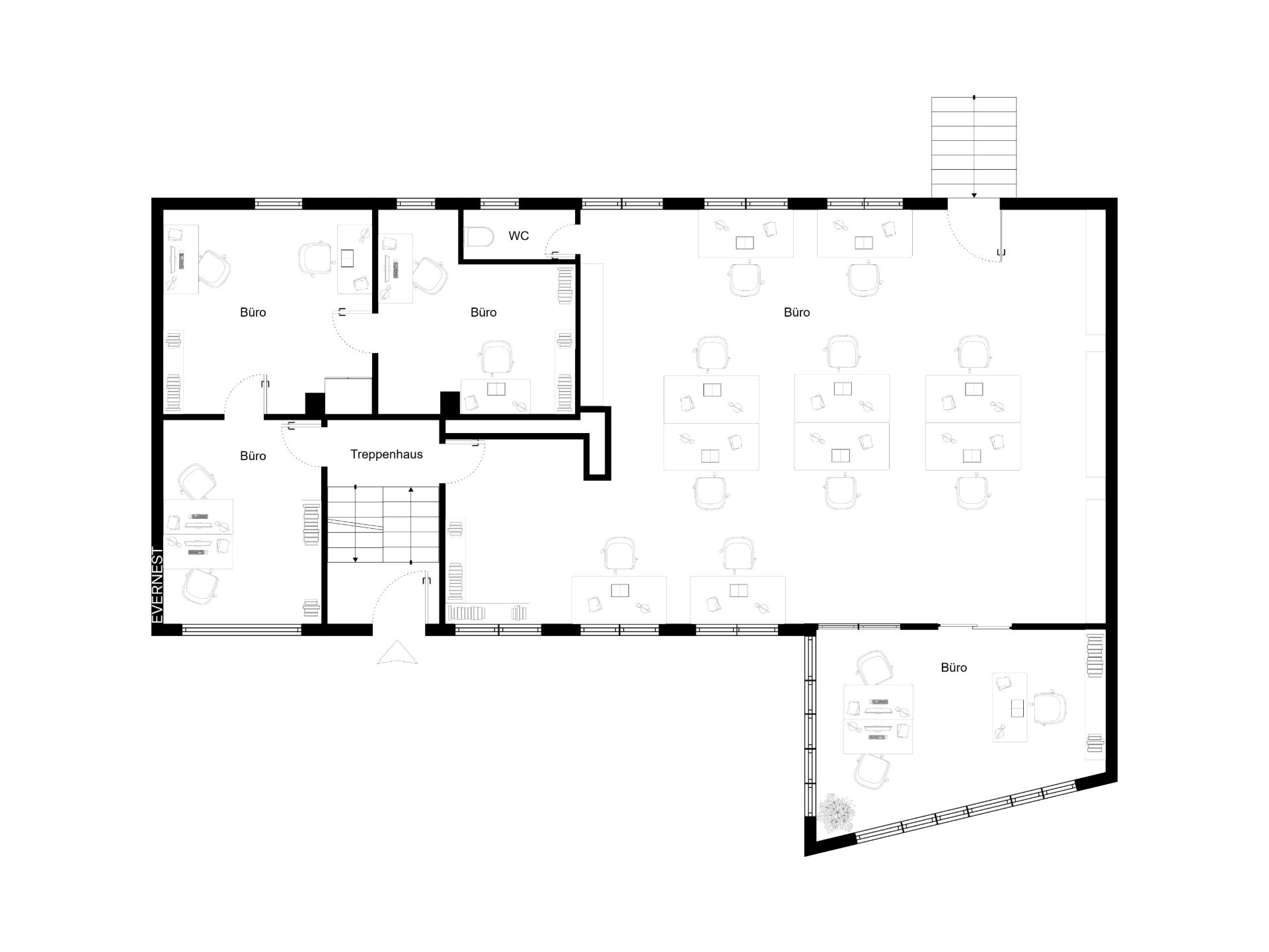 Grundriss mit mehreren Büroräumen, einem WC und einem Treppenhaus.