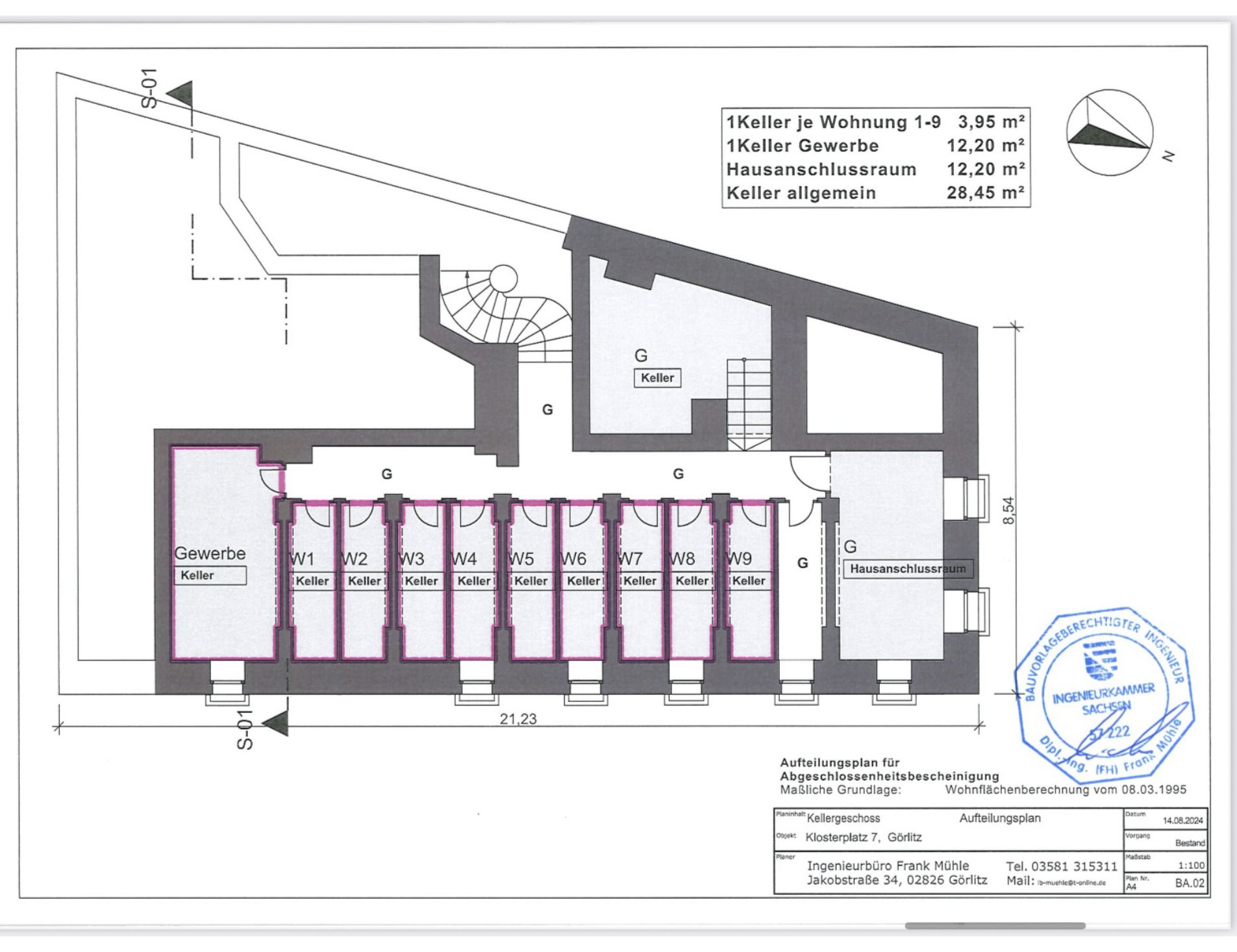Grundriss eines Kellers mit einzelnen Kellerabteilen, Hausanschlussraum und Gewerberaum.