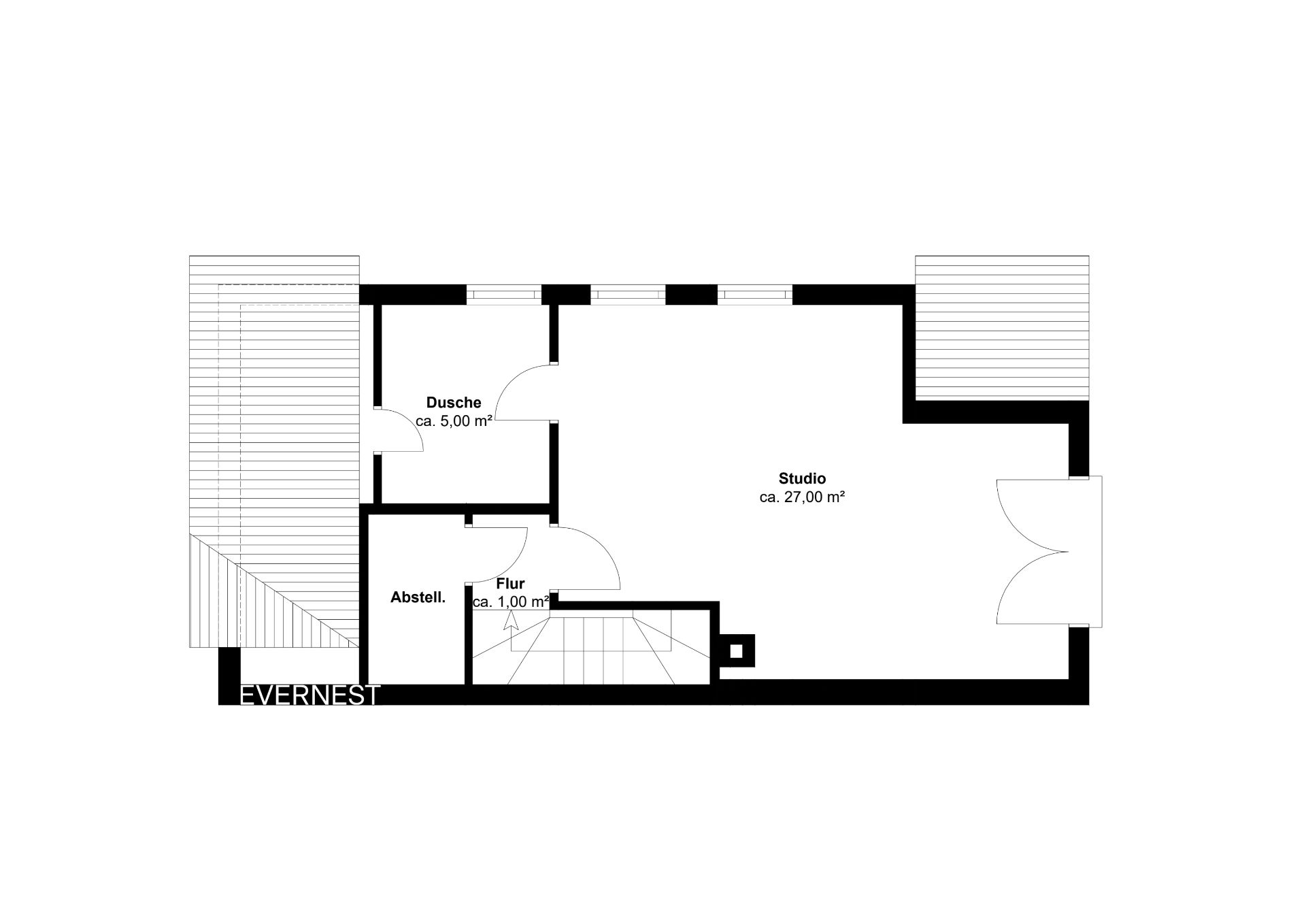 Grundriss mit Studio, Dusche, Flur und Abstellraum, Räume sind beschriftet.