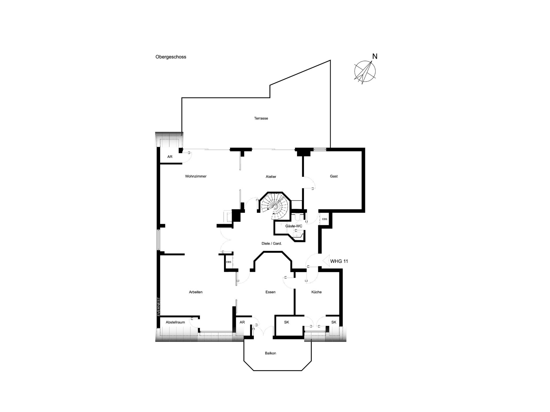 Grundriss eines Obergeschosses mit Terrasse, Balkon, mehreren Zimmern, Küche und Treppe.