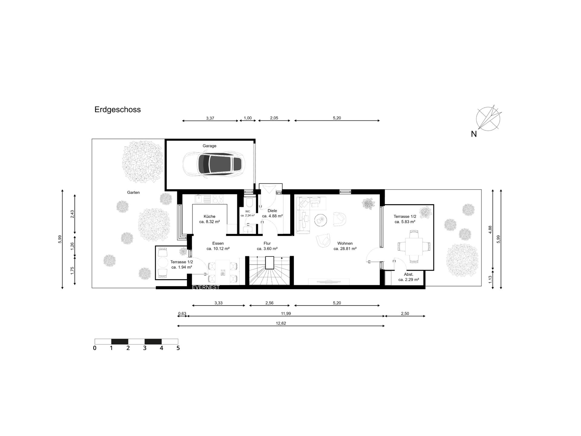 Grundriss des Erdgeschosses mit Garage, Garten, Küche, Wohnbereich und zwei Terrassen.