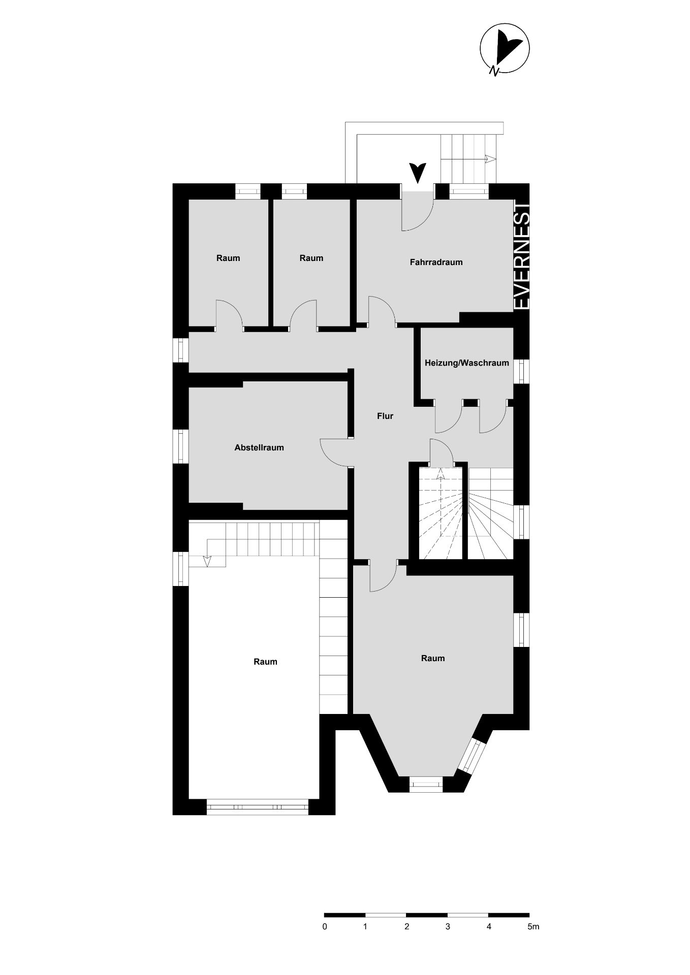 Grundriss mit mehreren Räumen, Flur, Fahrradraum und Heizung/Waschraum.
