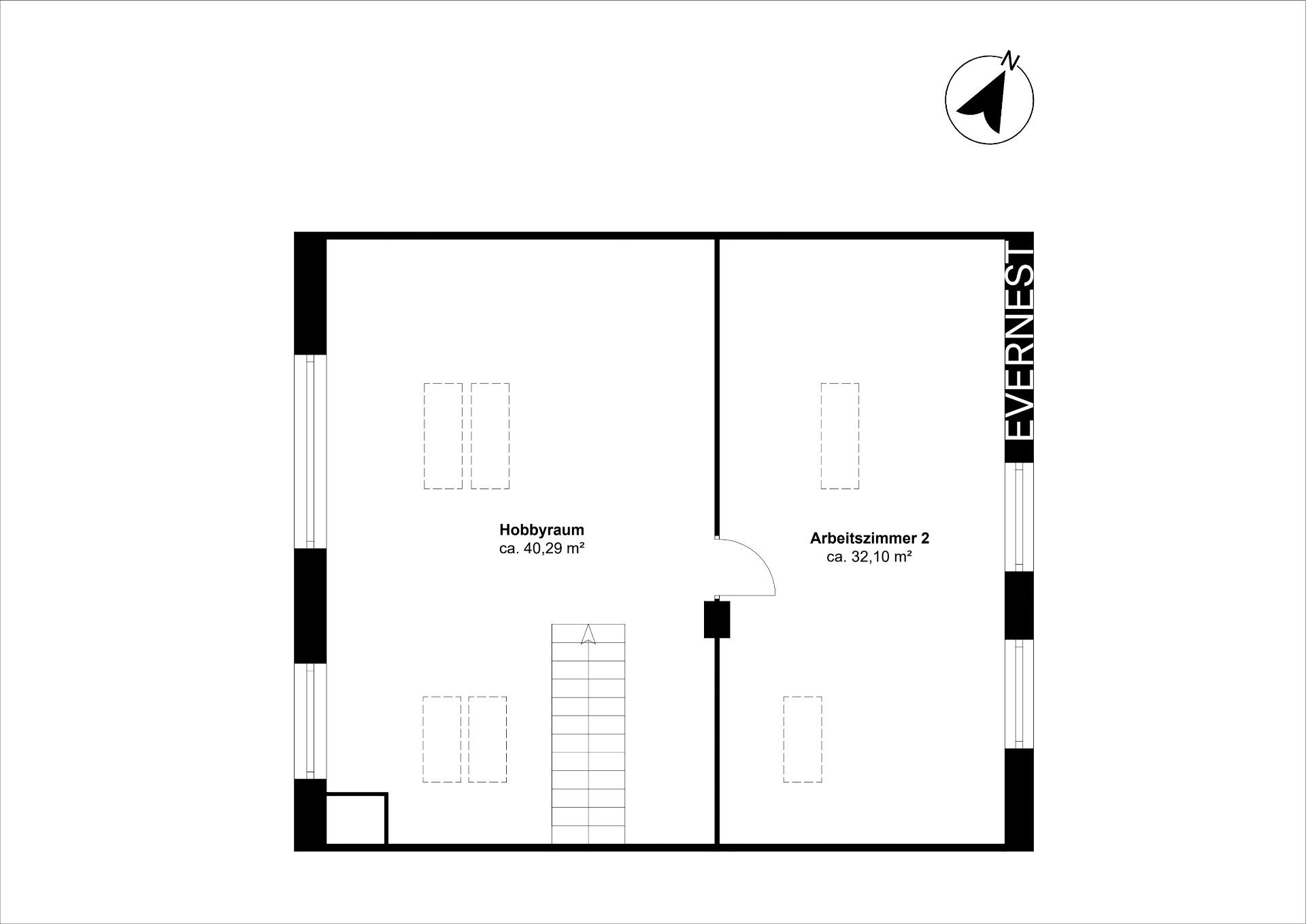 Grundriss mit Hobbyraum und Arbeitszimmer, Treppe mittig, Türen und Fenster sichtbar.