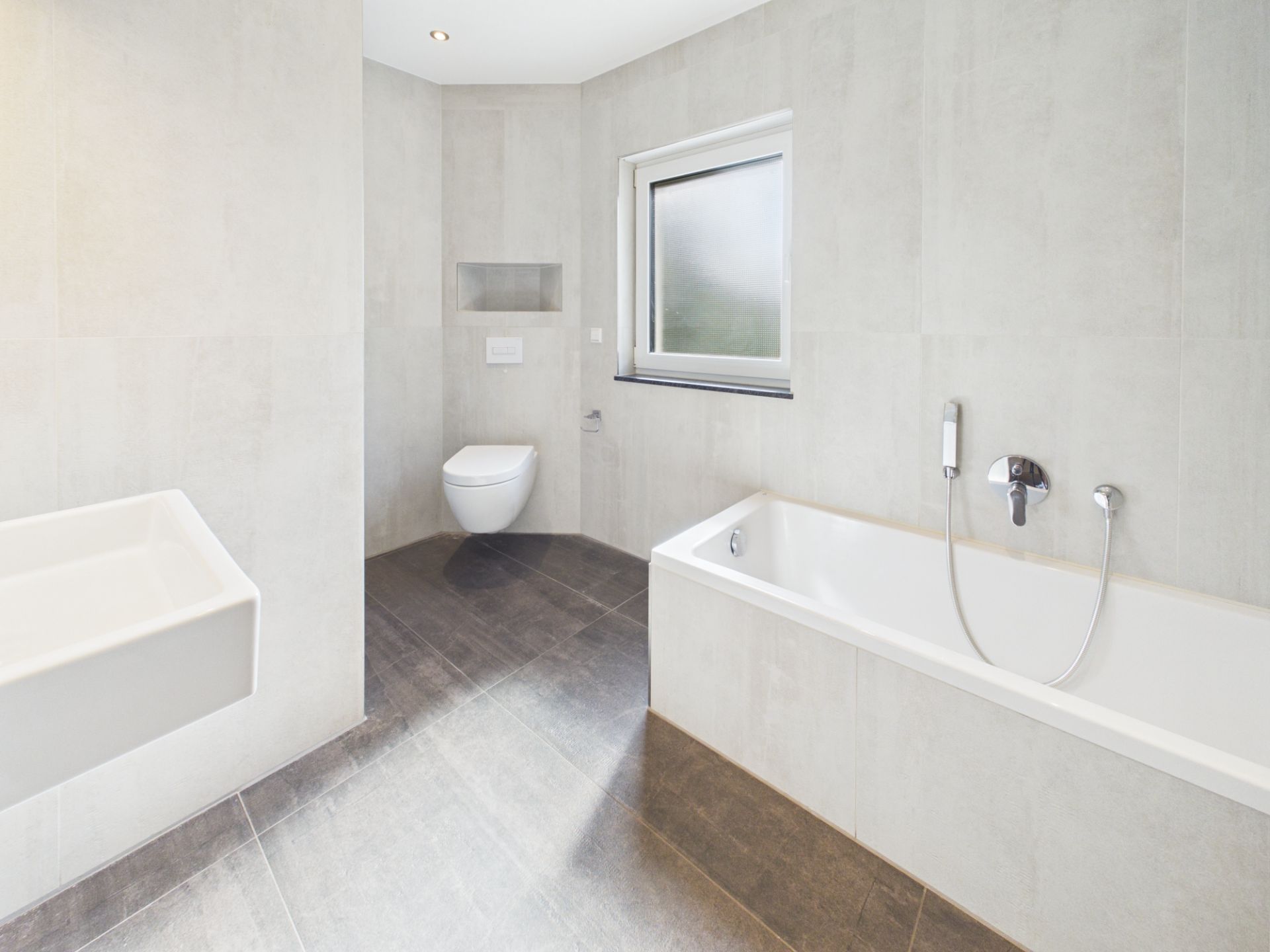hochwertiges Badezimmer