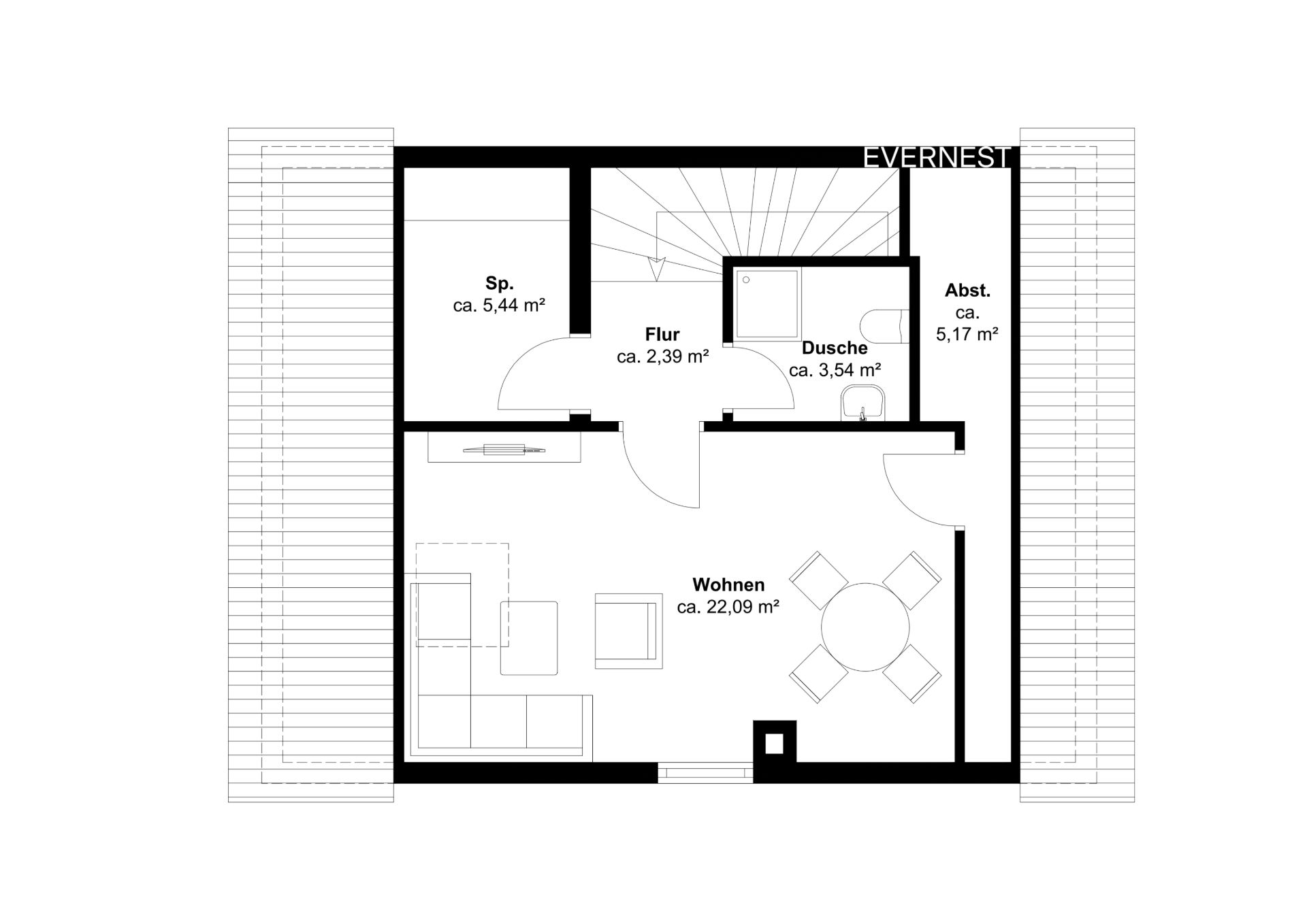 Grundriss mit Wohnzimmer, Dusche, Flur, Abstellraum und Speisekammer.