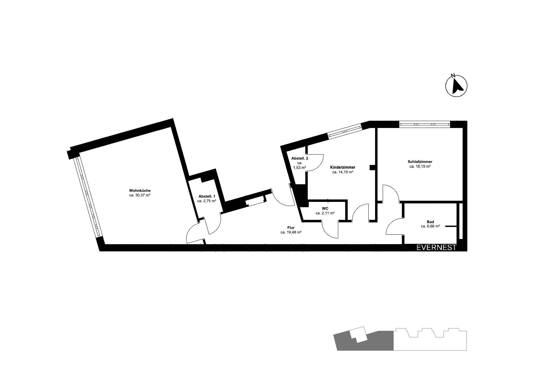 Grundriss einer Wohnung mit Wohnküche, Schlafzimmer, Kinderzimmer, Bad und Abstellräumen.