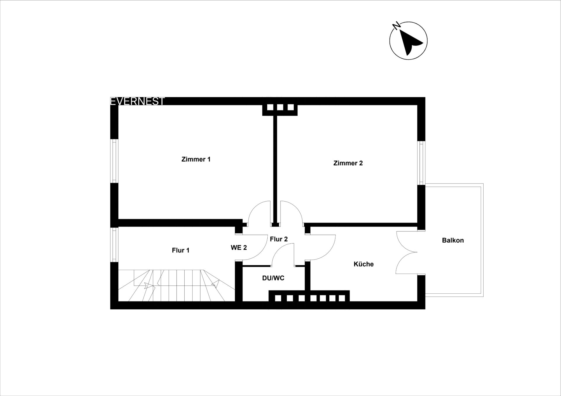 Grundriss mit zwei Zimmern, Küche, Bad, zwei Fluren und Balkon.