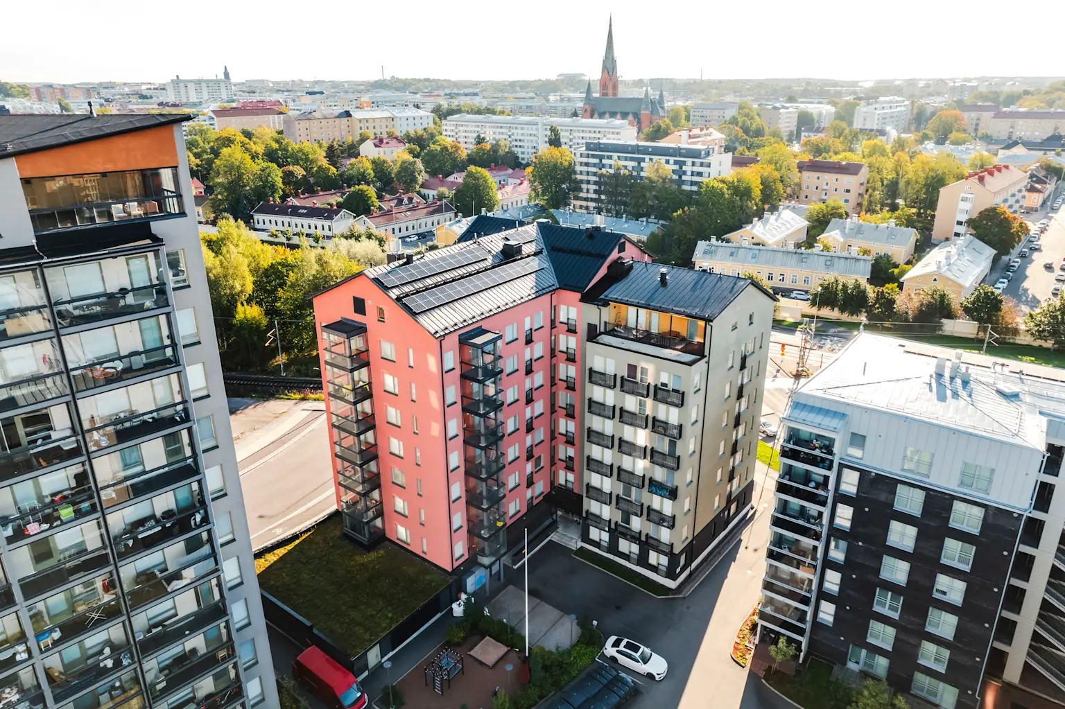 Ilmakuva Turun Kirstinpuiston vuokra-asunnoista.